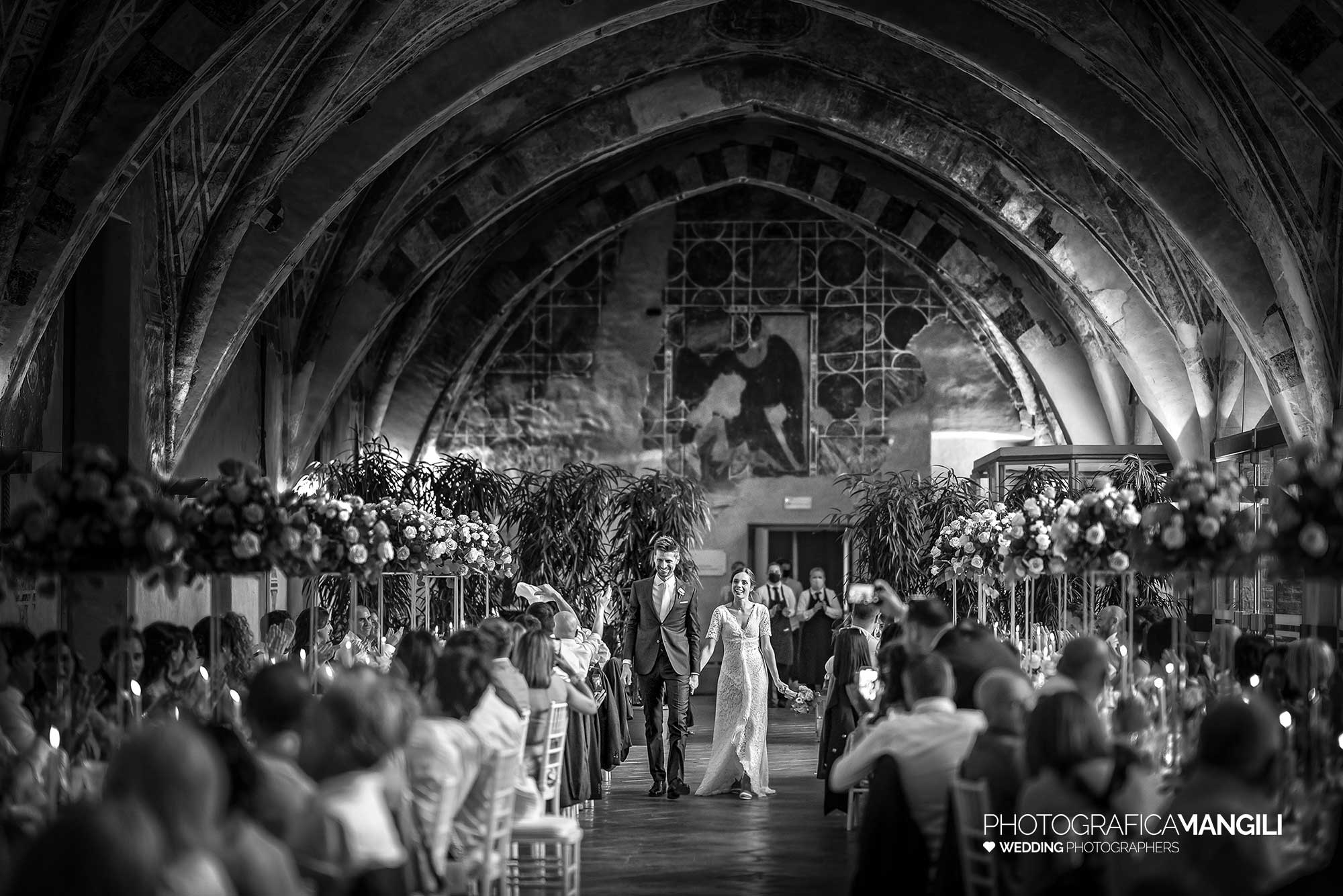 042 fotografo matrimonio reportage wedding sposi castello visconteo cassano d adda milano 042 fotografo matrimonio reportage wedding sposi castello visconteo cassano d adda milano