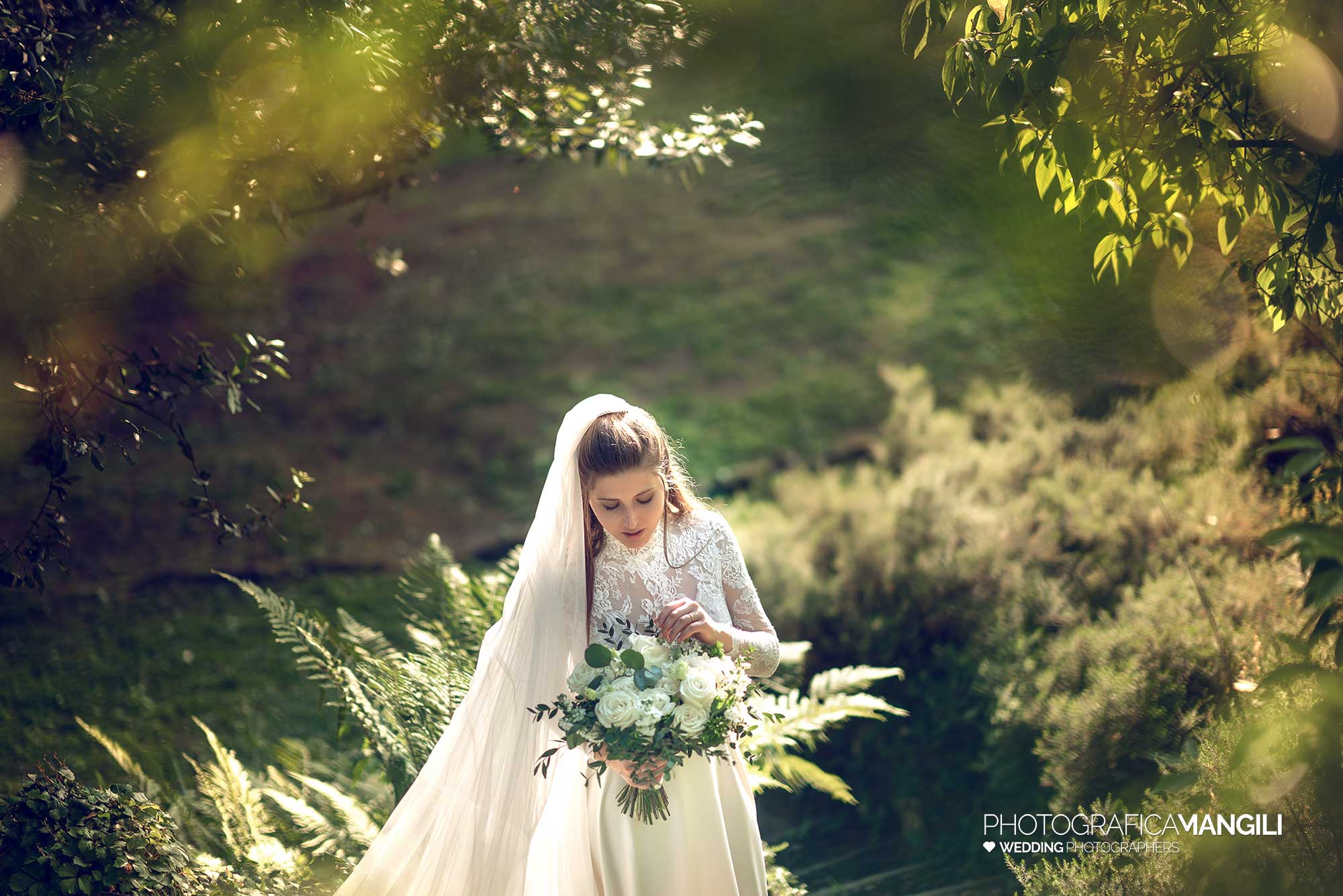 042 fotografo matrimonio reportage wedding sposi giardino villa esengrini montalbano varese 042 fotografo matrimonio reportage wedding sposi giardino villa esengrini montalbano varese