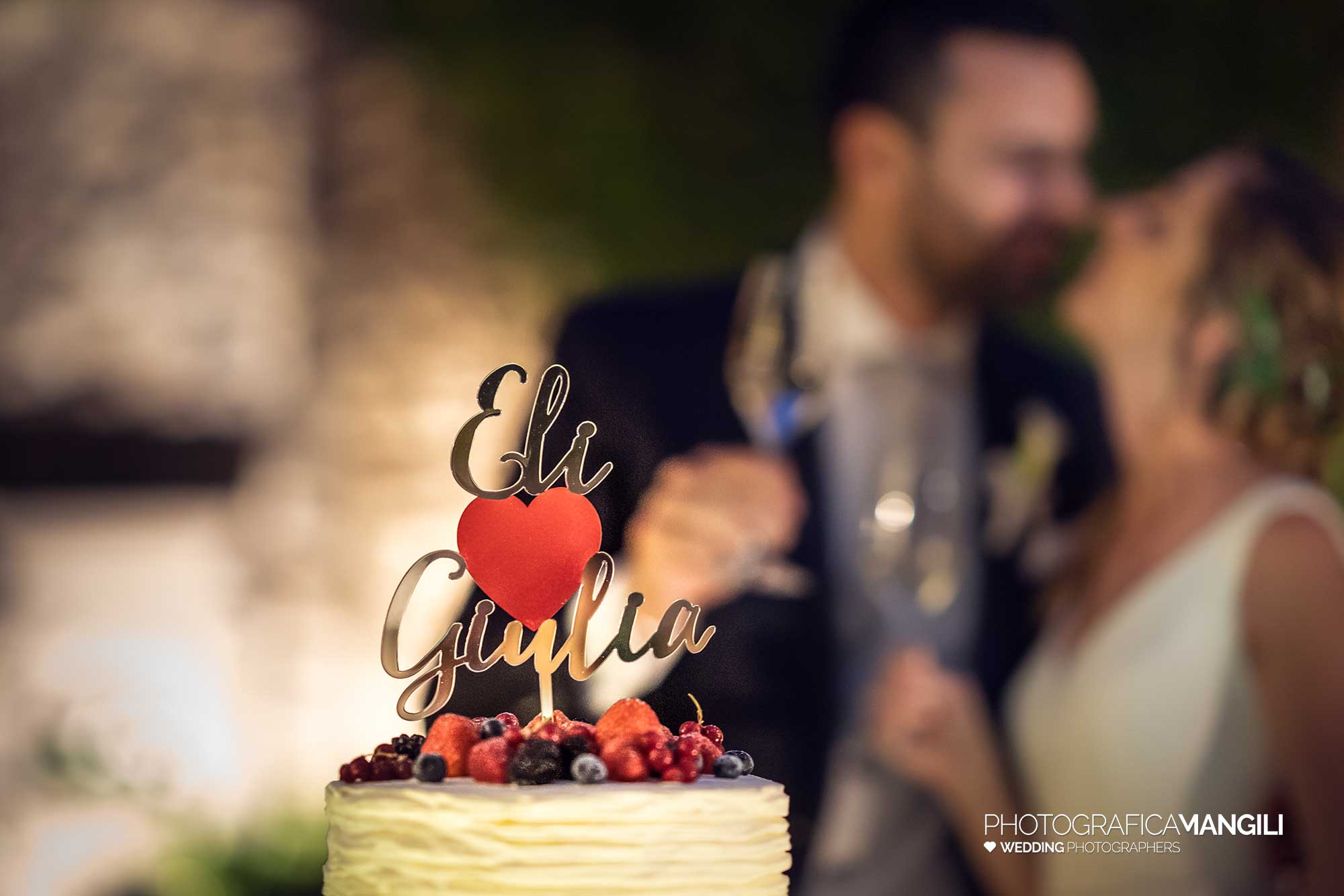 045 fotografo matrimonio reportage wedding sposi taglio torta castello rossino calolziocorte lago como lecco 045 fotografo matrimonio reportage wedding sposi taglio torta castello rossino calolziocorte lago como lecco