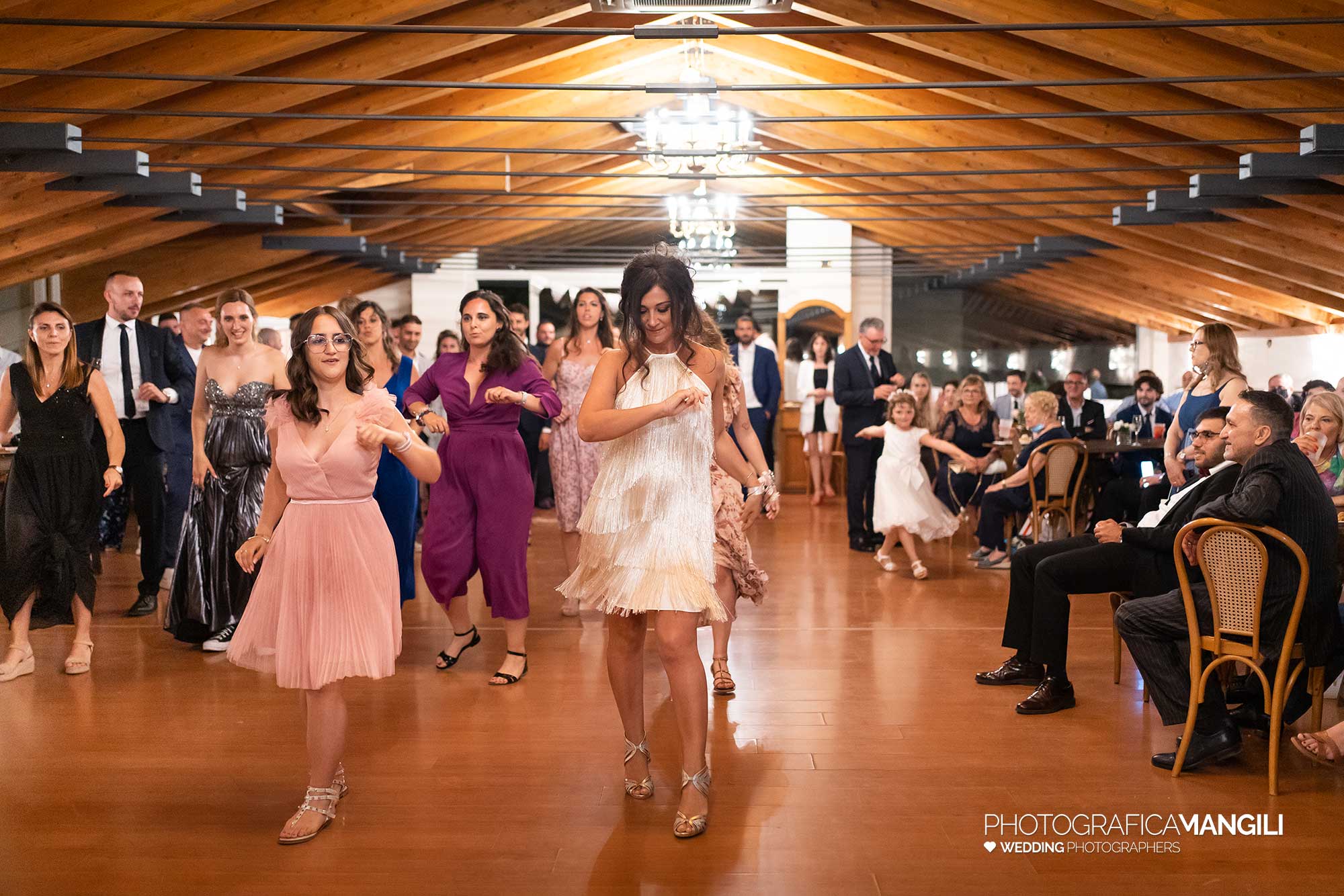 046 reportage foto matrimonio wedding ritratto sposi balli fontanile gandosso bergamo 046 reportage foto matrimonio wedding ritratto sposi balli fontanile gandosso bergamo