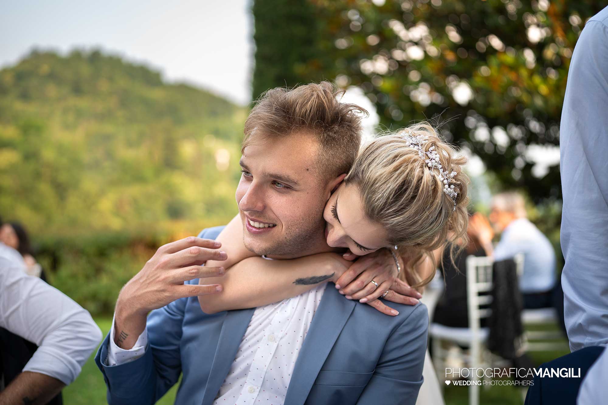 047 fotografo matrimonio reportage wedding sposa amici castello rossino calolziocorte lago como lecco 047 fotografo matrimonio reportage wedding sposa amici castello rossino calolziocorte lago como lecco