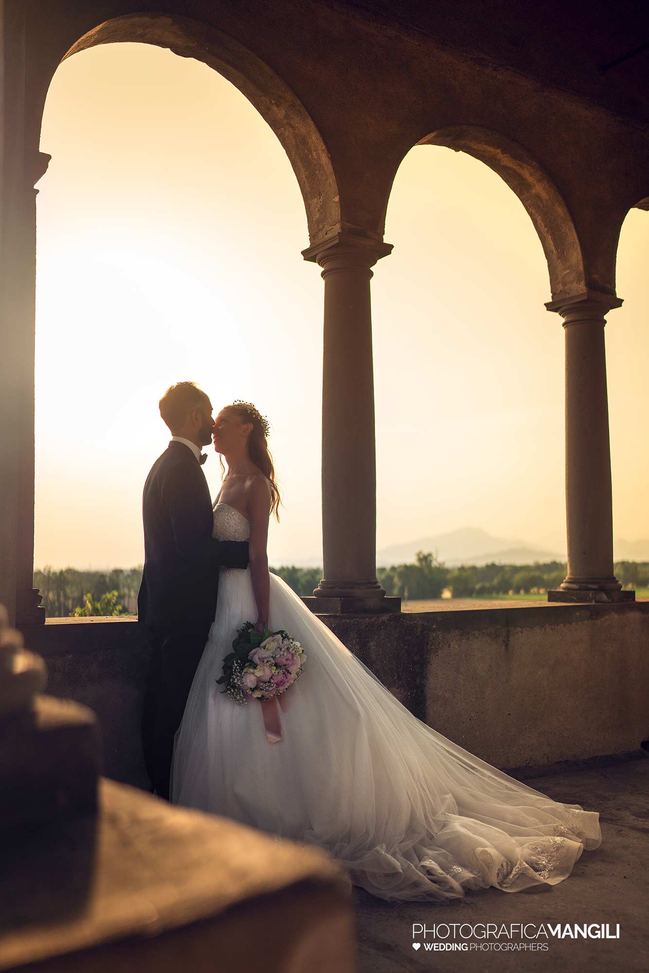 048 fotografo matrimonio reportage wedding sposi tramonto castello cavernago bergamo 048 fotografo matrimonio reportage wedding sposi tramonto castello cavernago bergamo