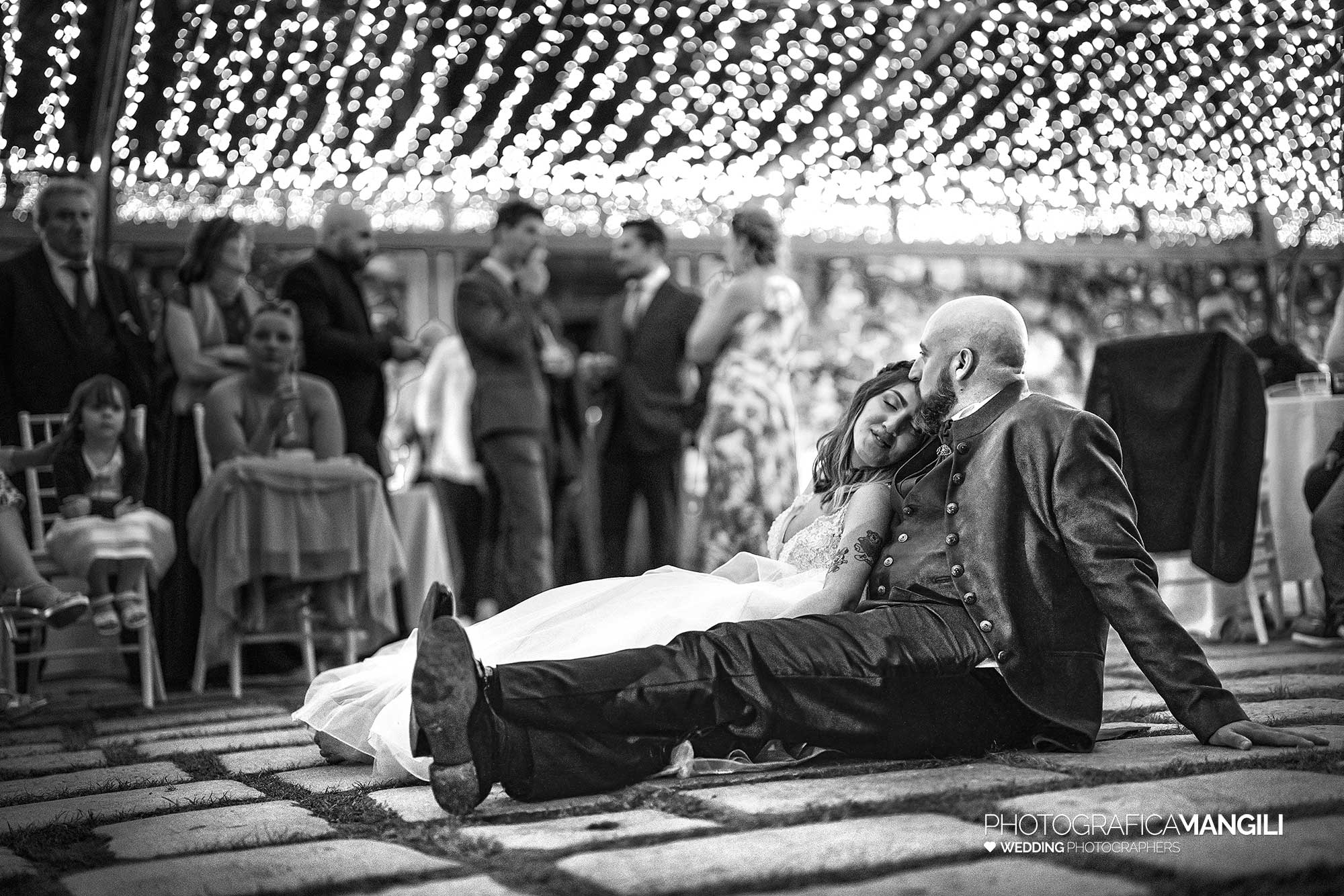 049 reportage foto matrimonio wedding ritratto sposi bianco nero castello rossino calolziocorte lago como lecco 049 reportage foto matrimonio wedding ritratto sposi bianco nero castello rossino calolziocorte lago como lecco