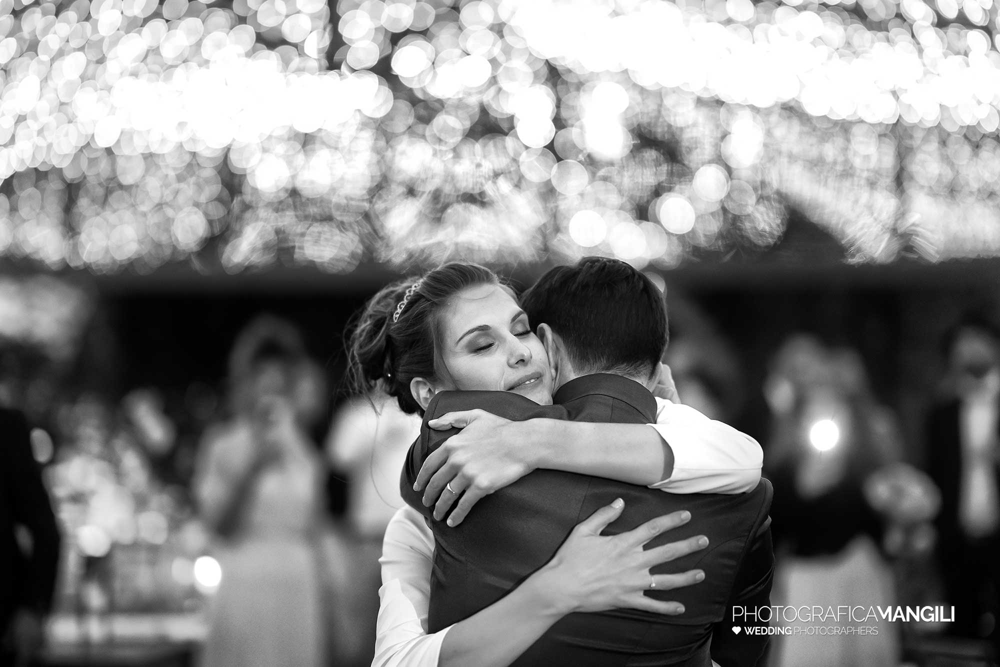 060 fotografo matrimonio reportage wedding sposi bianco nero castello rossino calolziocorte lago como lecco 060 fotografo matrimonio reportage wedding sposi bianco nero castello rossino calolziocorte lago como lecco