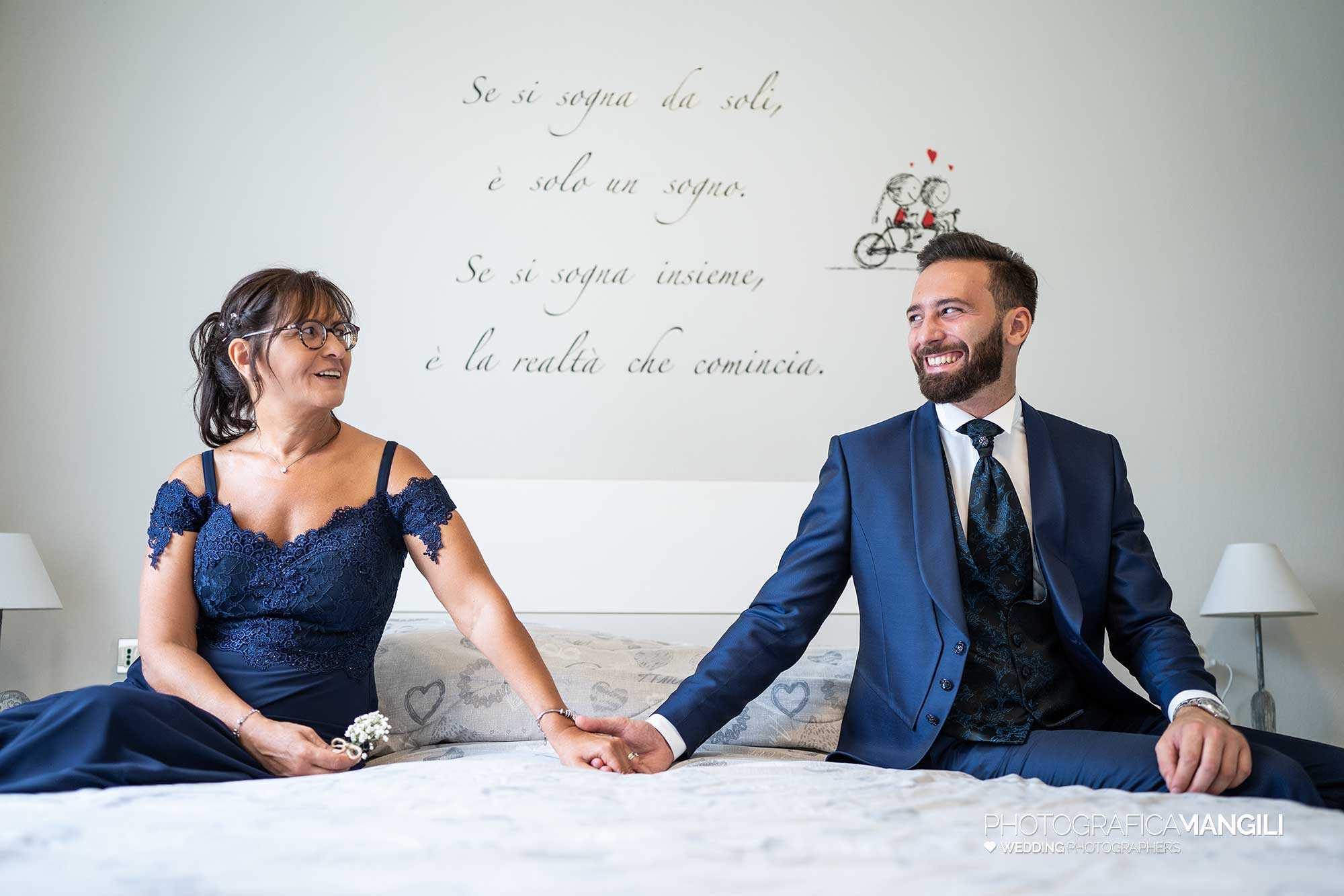 002 fotografo matrimonio reportage wedding preparazione vestizione sposo monza brianza 002 fotografo matrimonio reportage wedding preparazione vestizione sposo monza brianza