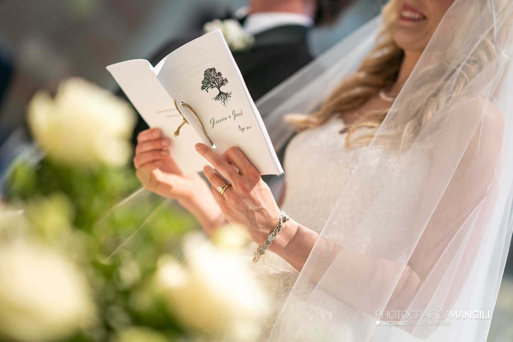 024 reportage wedding fotografo matrimonio chiesa cerimonia libretto sposi stezzano bergamo 024 reportage wedding fotografo matrimonio chiesa cerimonia libretto sposi stezzano bergamo
