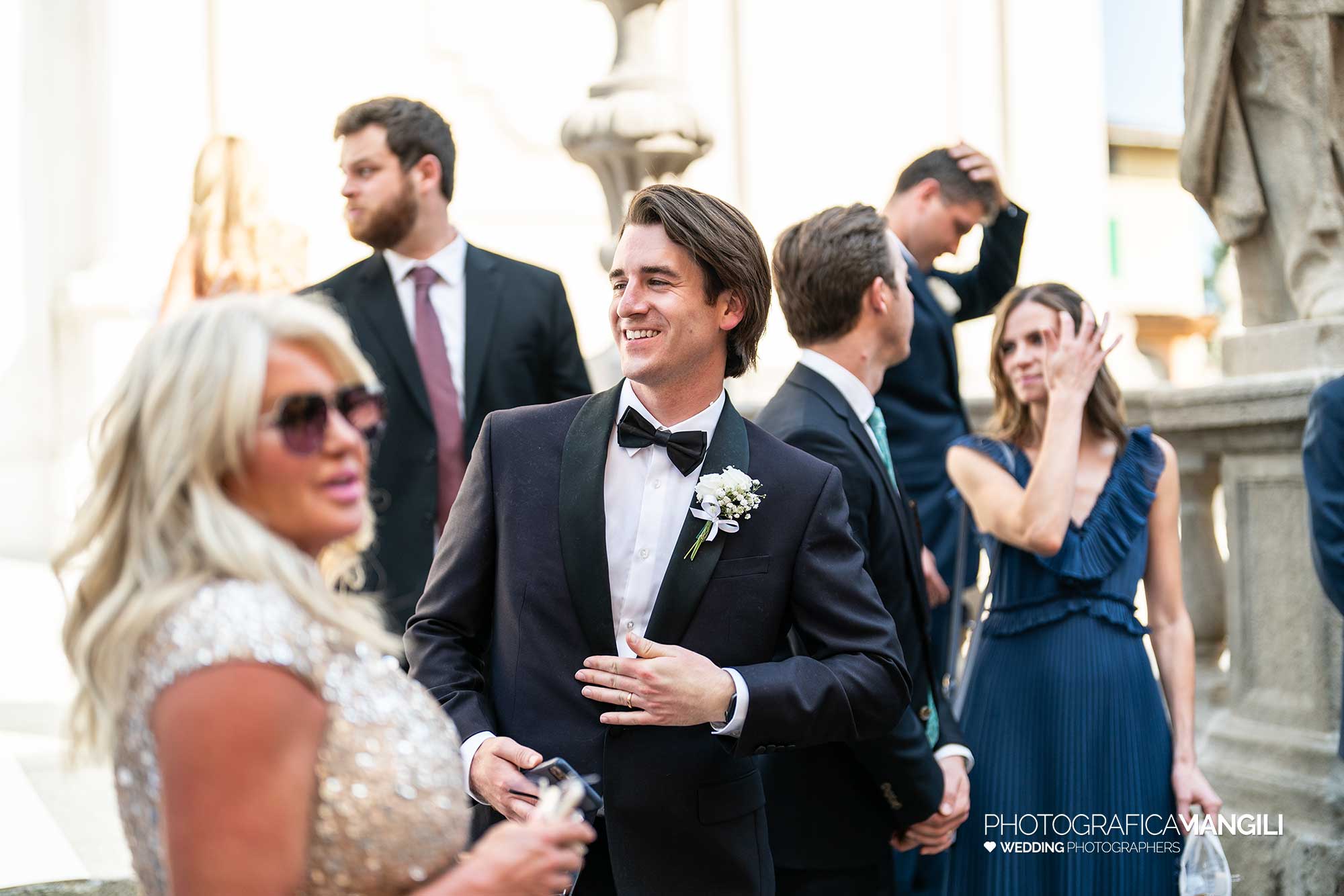 027 reportage wedding fotografo matrimonio uscita chiesa cerimonia sposi stezzano bergamo 027 reportage wedding fotografo matrimonio uscita chiesa cerimonia sposi stezzano bergamo