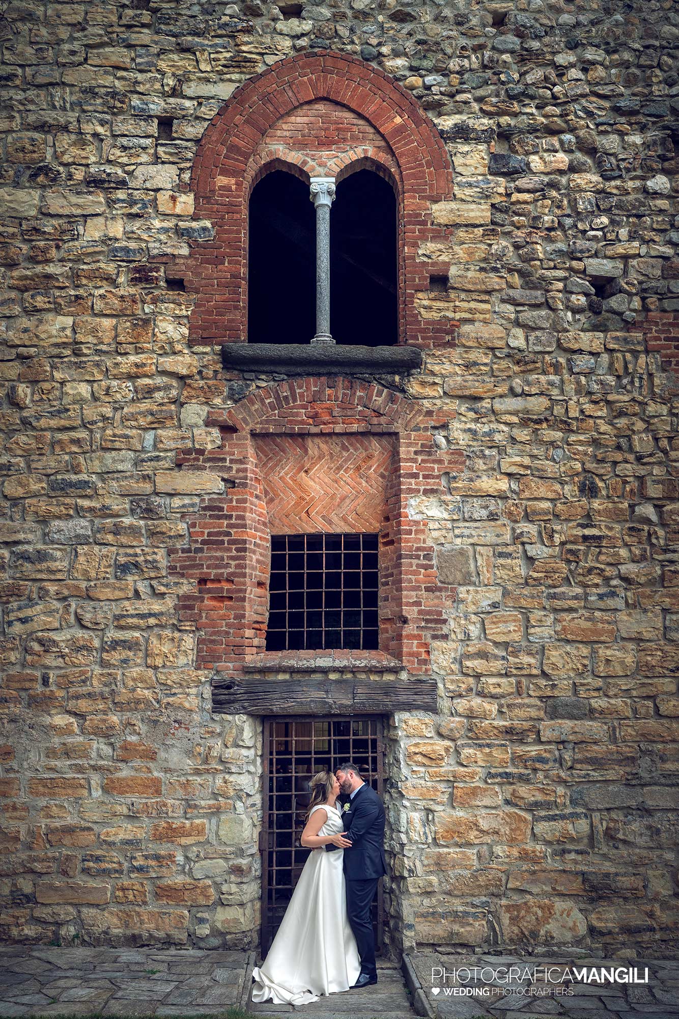 030 fotografo matrimonio reportage wedding ritratto sposi castello di pomerio erba como 030 fotografo matrimonio reportage wedding ritratto sposi castello di pomerio erba como