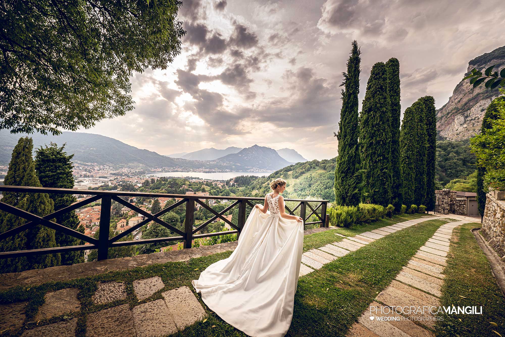 031 fotografo matrimonio reportage wedding sposi ritratto panorama castello rossino calolziocorte lecco lago como 031 fotografo matrimonio reportage wedding sposi ritratto panorama castello rossino calolziocorte lecco lago como
