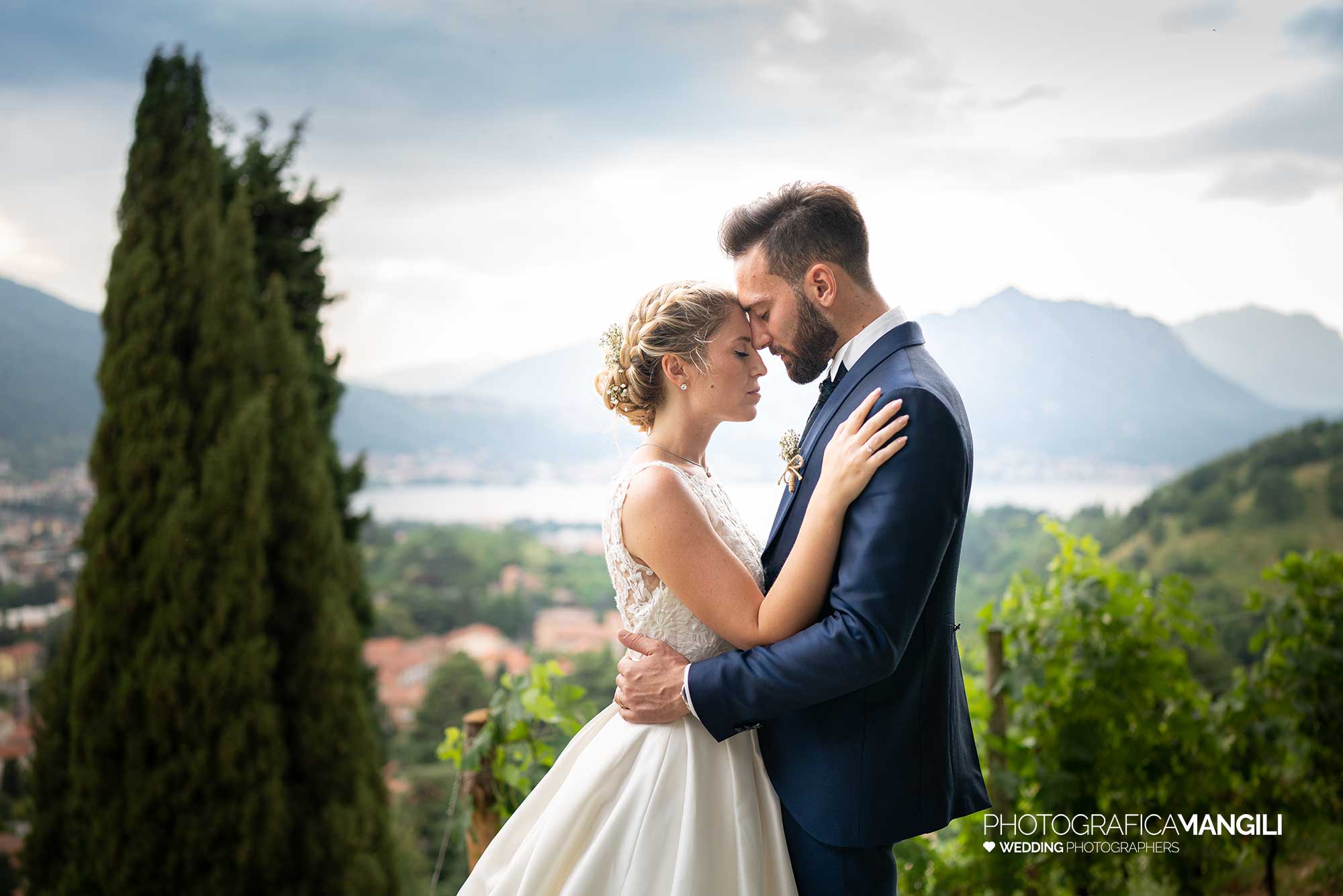 033 fotografo matrimonio reportage wedding sposi ritratto castello rossino calolziocorte lecco lago como 033 fotografo matrimonio reportage wedding sposi ritratto castello rossino calolziocorte lecco lago como
