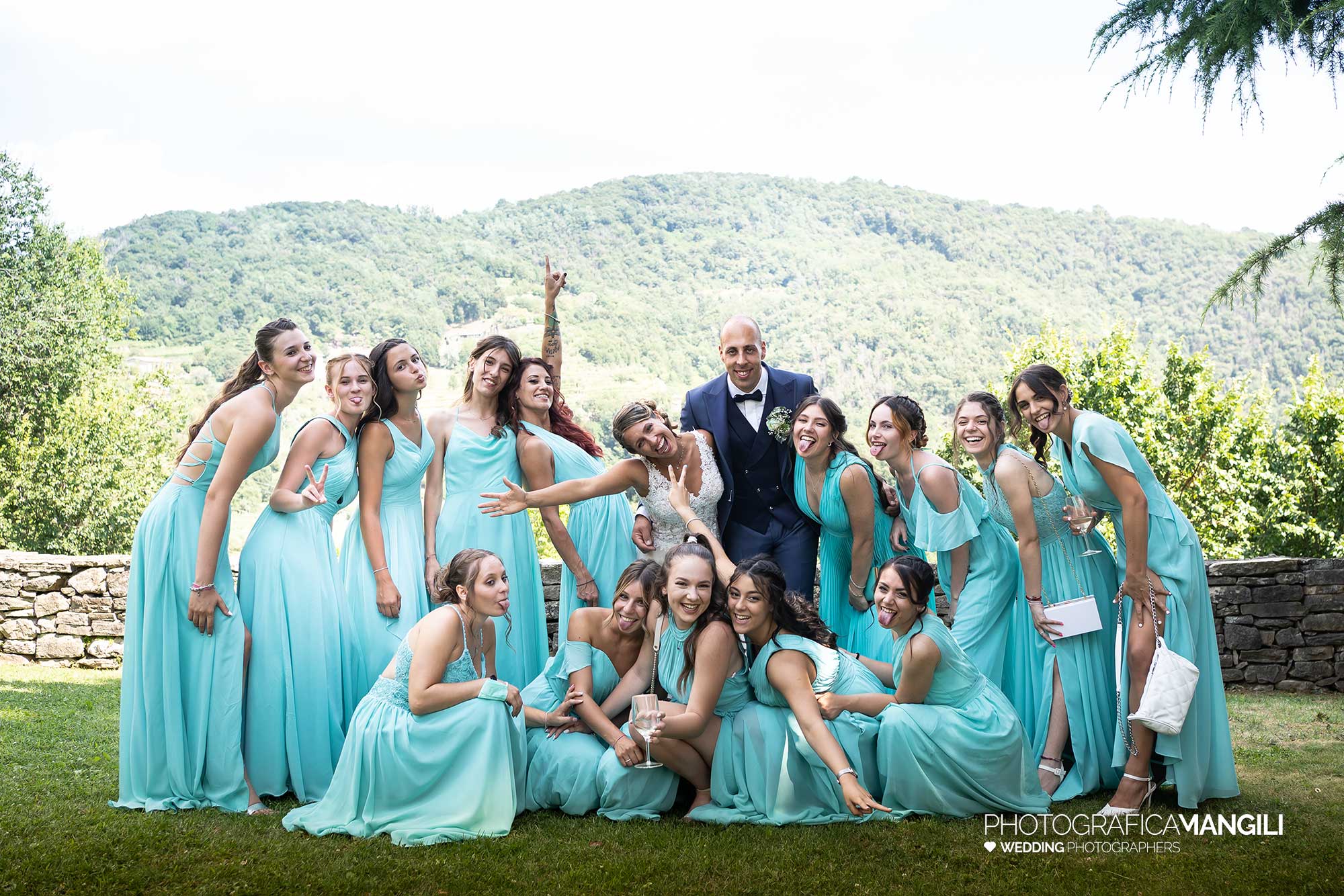 034 fotografo matrimonio reportage wedding damigelle amici sposi castello degli angeli carobbio degli angeli bergamo 034 fotografo matrimonio reportage wedding damigelle amici sposi castello degli angeli carobbio degli angeli bergamo