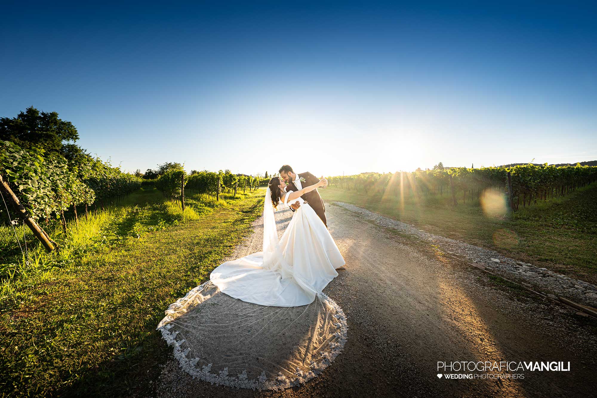 036 fotografo matrimonio reportage wedding ritratto sposi casquet tenuta serradesca scanzorosciate bergamo 036 fotografo matrimonio reportage wedding ritratto sposi casquet tenuta serradesca scanzorosciate bergamo