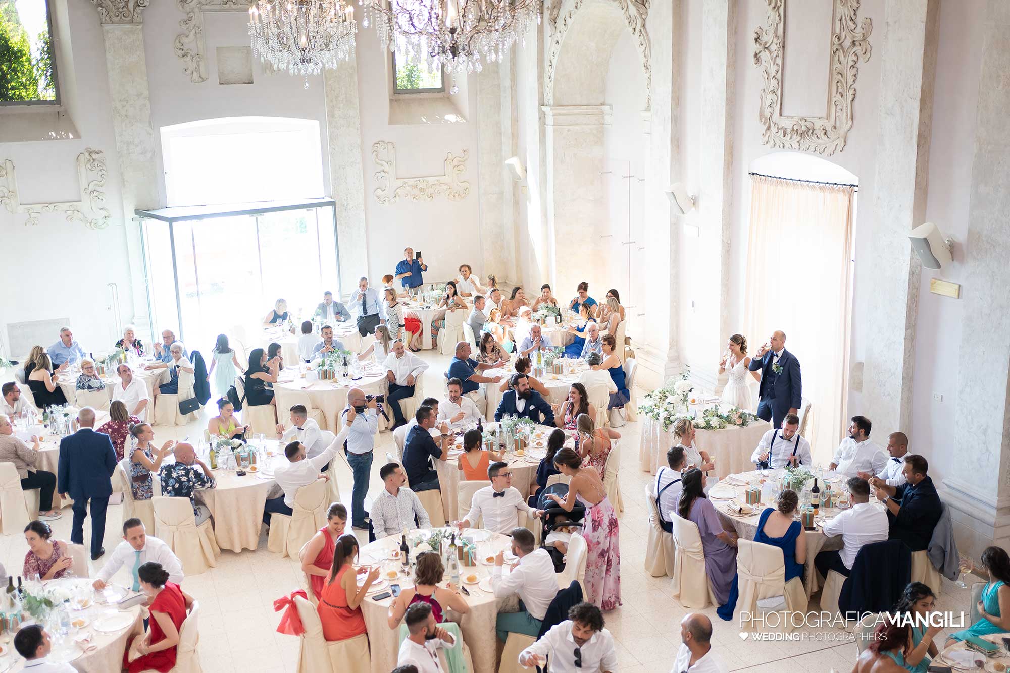 041 fotografo matrimonio reportage wedding pranzo festa amici sposi castello degli angeli carobbio degli angeli bergamo 041 fotografo matrimonio reportage wedding pranzo festa amici sposi castello degli angeli carobbio degli angeli bergamo