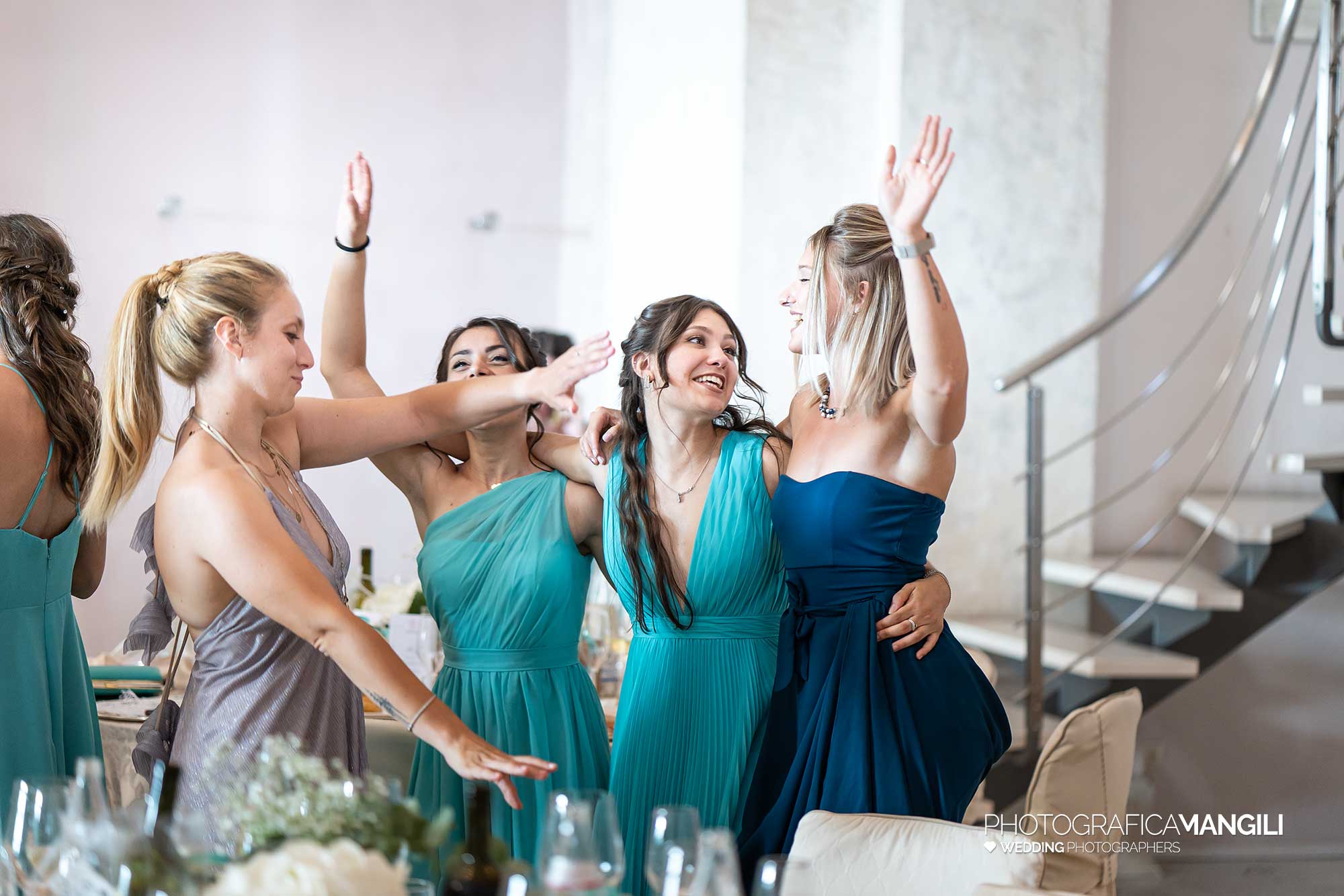 043 fotografo matrimonio reportage wedding pranzo festa amici sposi castello degli angeli carobbio degli angeli bergamo 043 fotografo matrimonio reportage wedding pranzo festa amici sposi castello degli angeli carobbio degli angeli bergamo