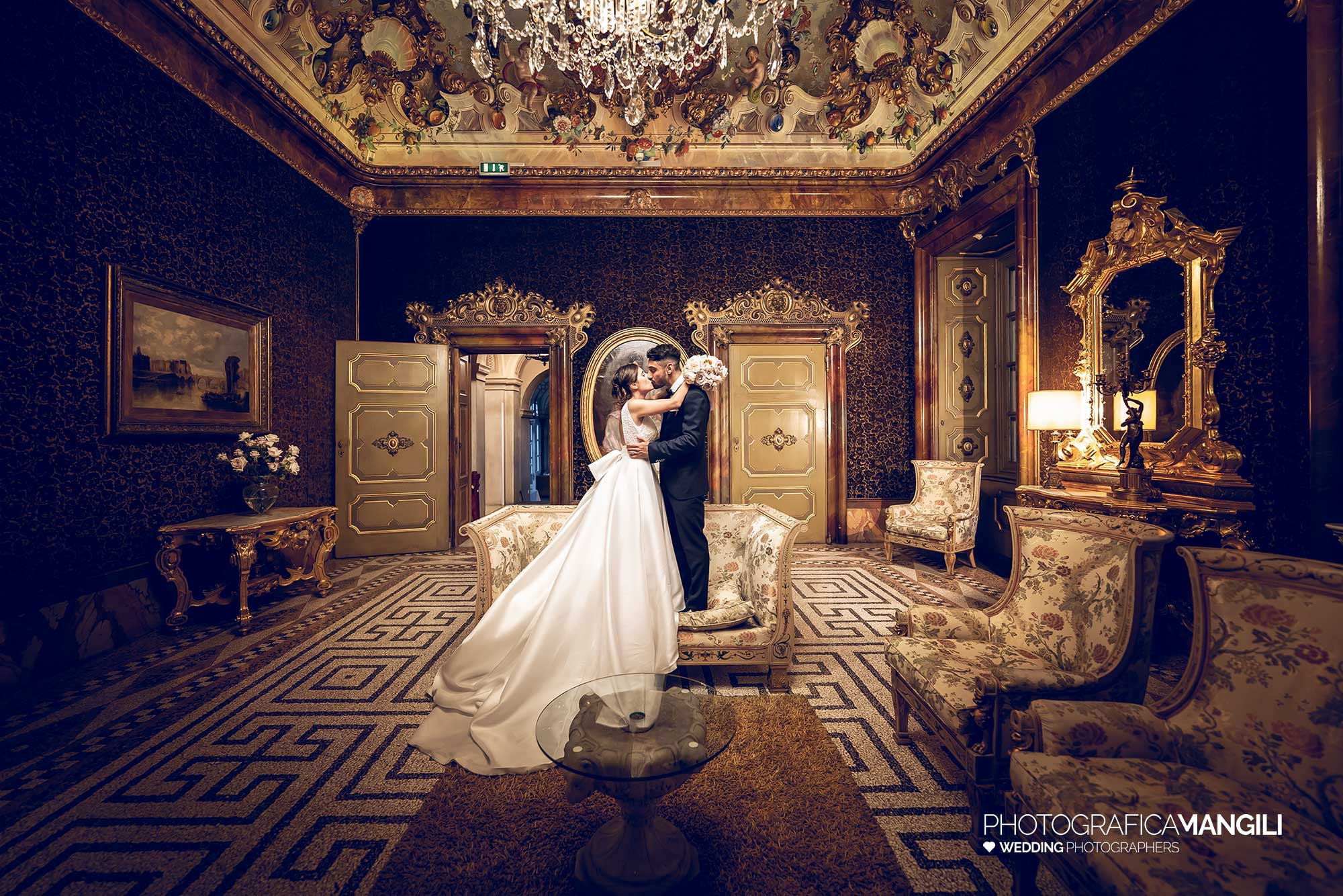 049 fotografo matrimonio reportage wedding ritratto sposi bacio romantico villa zanchi stezzano bergamo 049 fotografo matrimonio reportage wedding ritratto sposi bacio romantico villa zanchi stezzano bergamo
