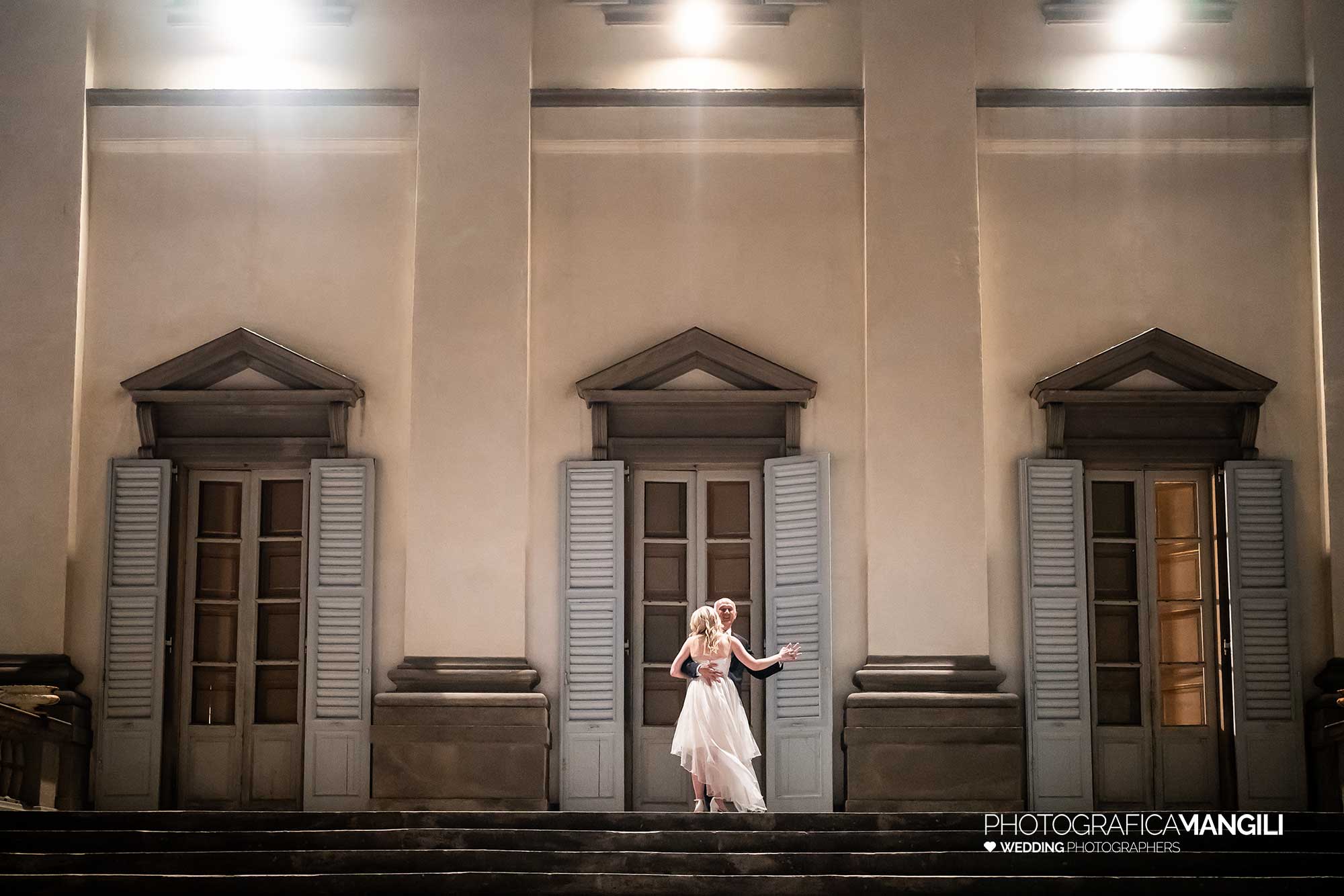 051 reportage wedding fotografo matrimonio ballo sposi villa caroli zanchi stezzano bergamo 051 reportage wedding fotografo matrimonio ballo sposi villa caroli zanchi stezzano bergamo