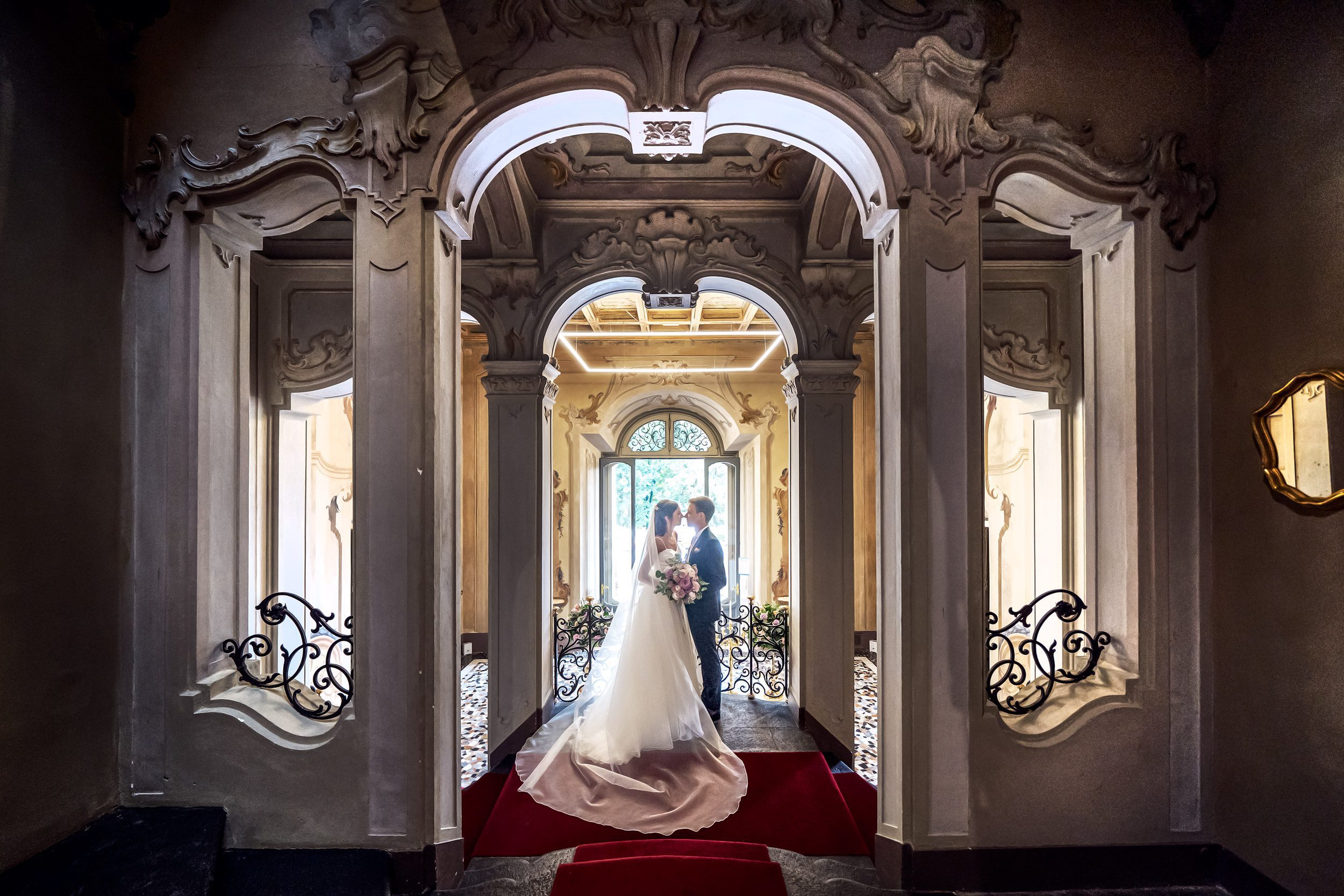 001 fotografo matrimonio reportage wedding ritratto sposi villa esengrini montalbano varese 1