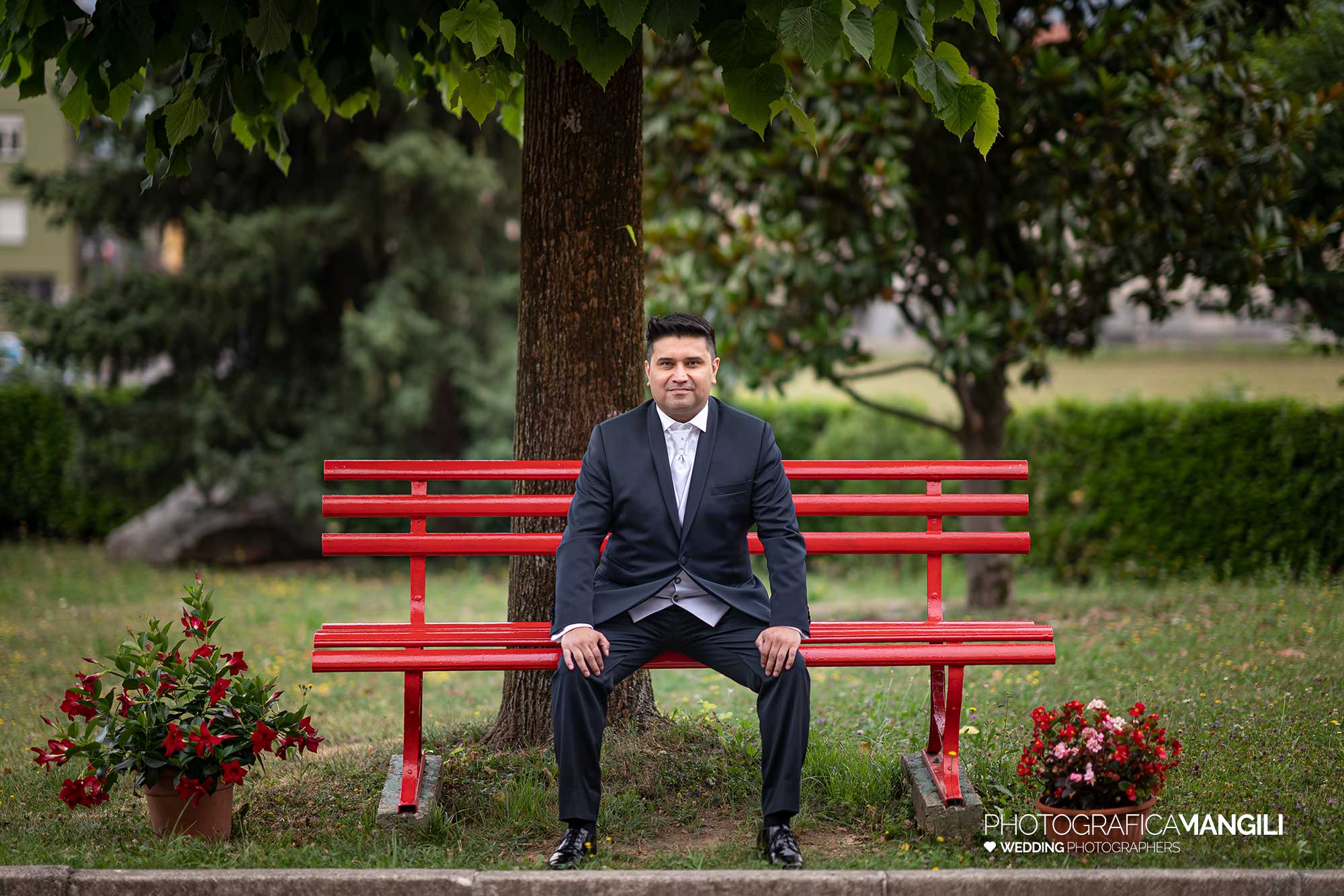 001 fotografo matrimonio reportage wedding vestizione sposo preparativi calolziocorte lago como lecco 001 fotografo matrimonio reportage wedding vestizione sposo preparativi calolziocorte lago como lecco