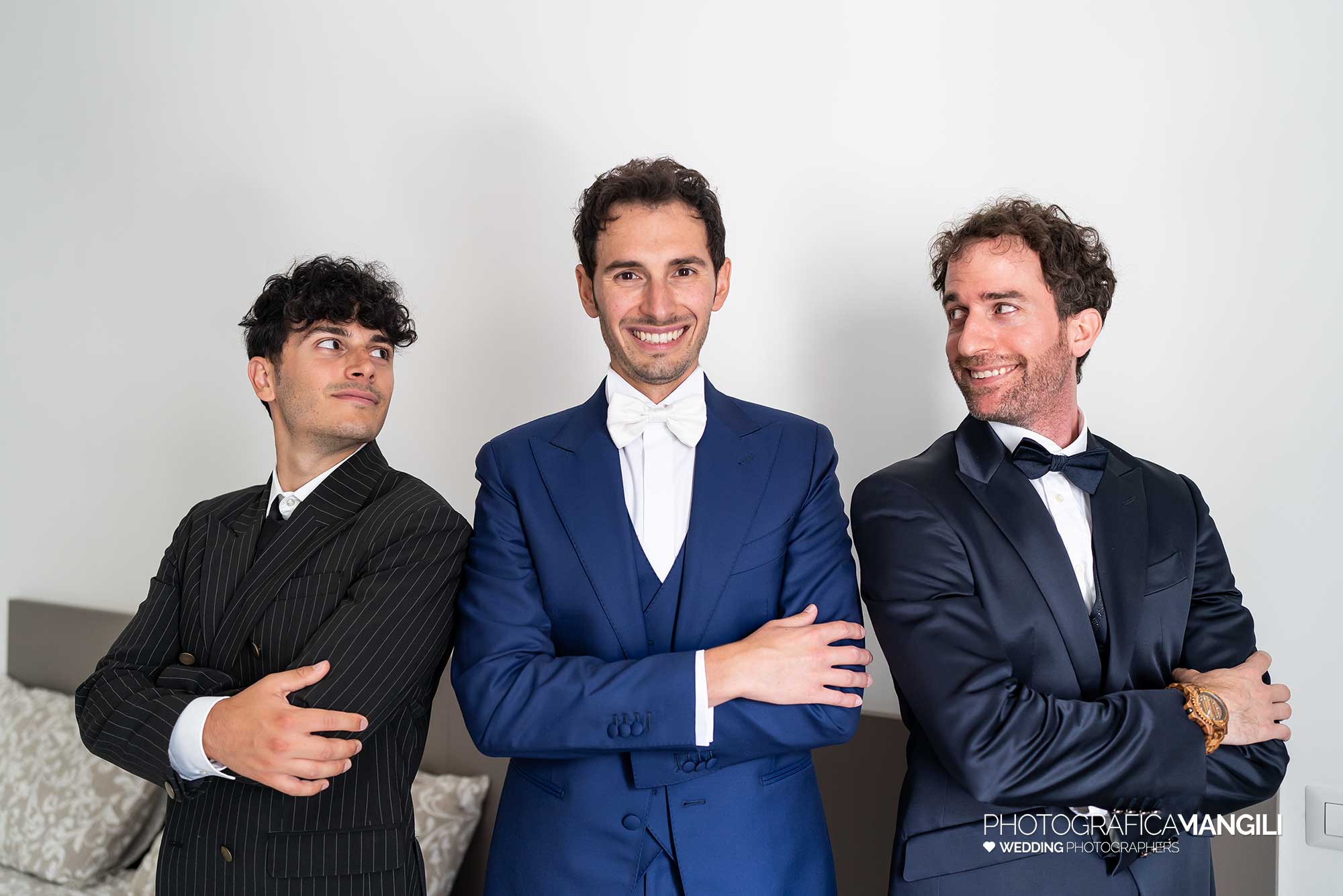 007 reportage foto matrimonio wedding ritratto preparazione vestizione sposo testimoni como 007 reportage foto matrimonio wedding ritratto preparazione vestizione sposo testimoni como