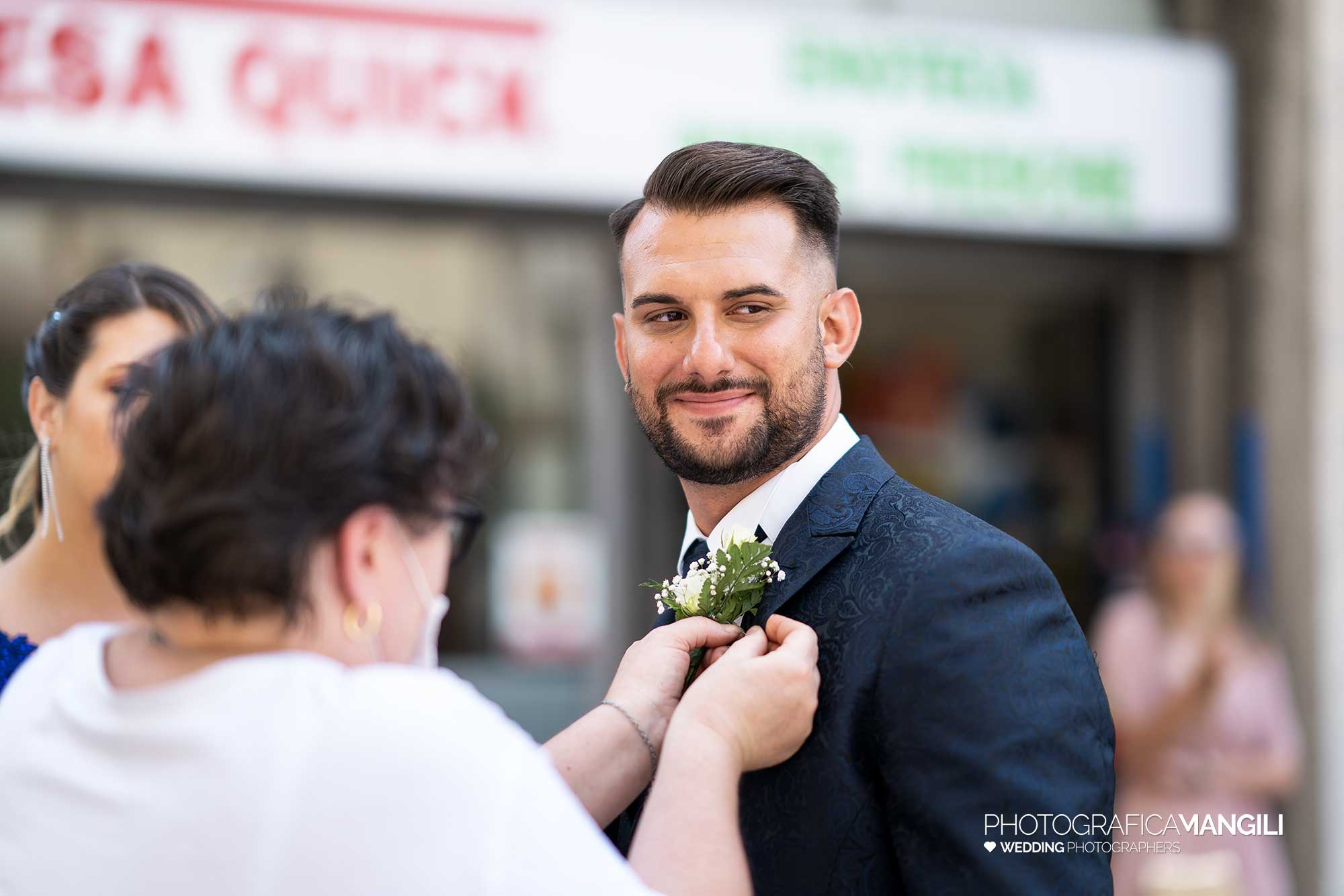 013 fotografo matrimonio reportage wedding sposi ritratti ingresso chiesa cerimonia nova milanese monza brianza 013 fotografo matrimonio reportage wedding sposi ritratti ingresso chiesa cerimonia nova milanese monza brianza