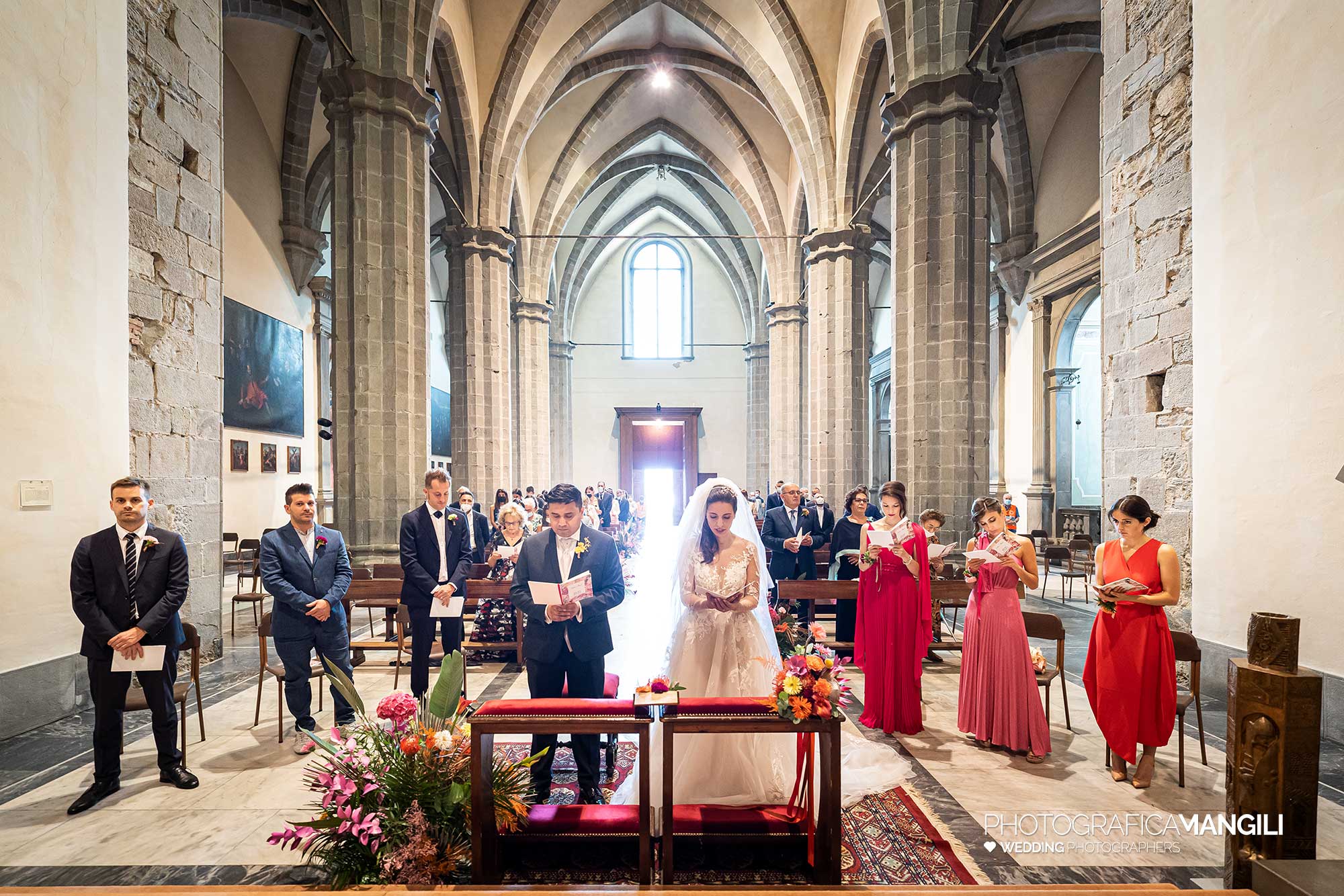 017 fotografo matrimonio reportage ritratto wedding sposi rito religioso cerimonia abbazia pontida bergamo 017 fotografo matrimonio reportage ritratto wedding sposi rito religioso cerimonia abbazia pontida bergamo