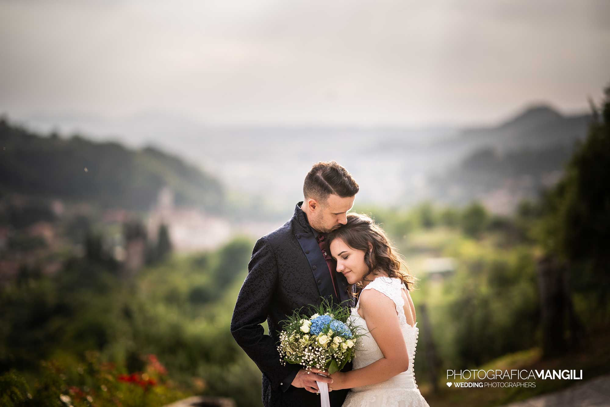 022 fotografo matrimonio reportage wedding ritratto sposi le cantorie gussago brescia 022 fotografo matrimonio reportage wedding ritratto sposi le cantorie gussago brescia