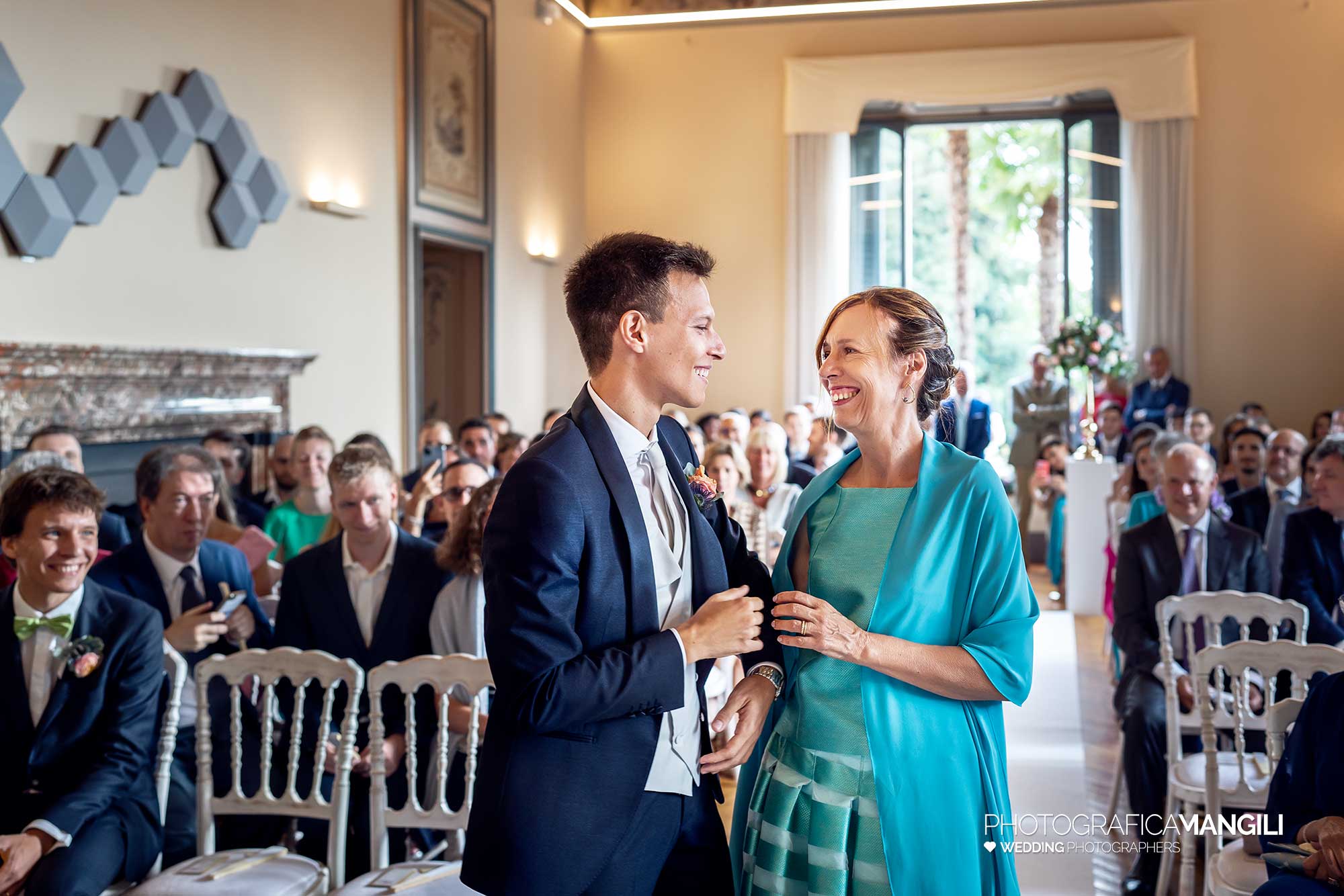 023 fotografo matrimonio reportage wedding ritratto ingresso cerimonia sposo villa esengrini montalbano varese 1 023 fotografo matrimonio reportage wedding ritratto ingresso cerimonia sposo villa esengrini montalbano varese 1