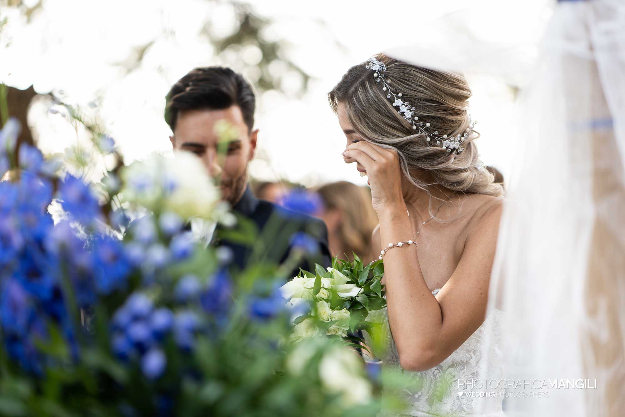 024 fotografo matrimonio reportage wedding ingresso sposa rito civile castello rossino calolziocorte lecco lago como 024 fotografo matrimonio reportage wedding ingresso sposa rito civile castello rossino calolziocorte lecco lago como