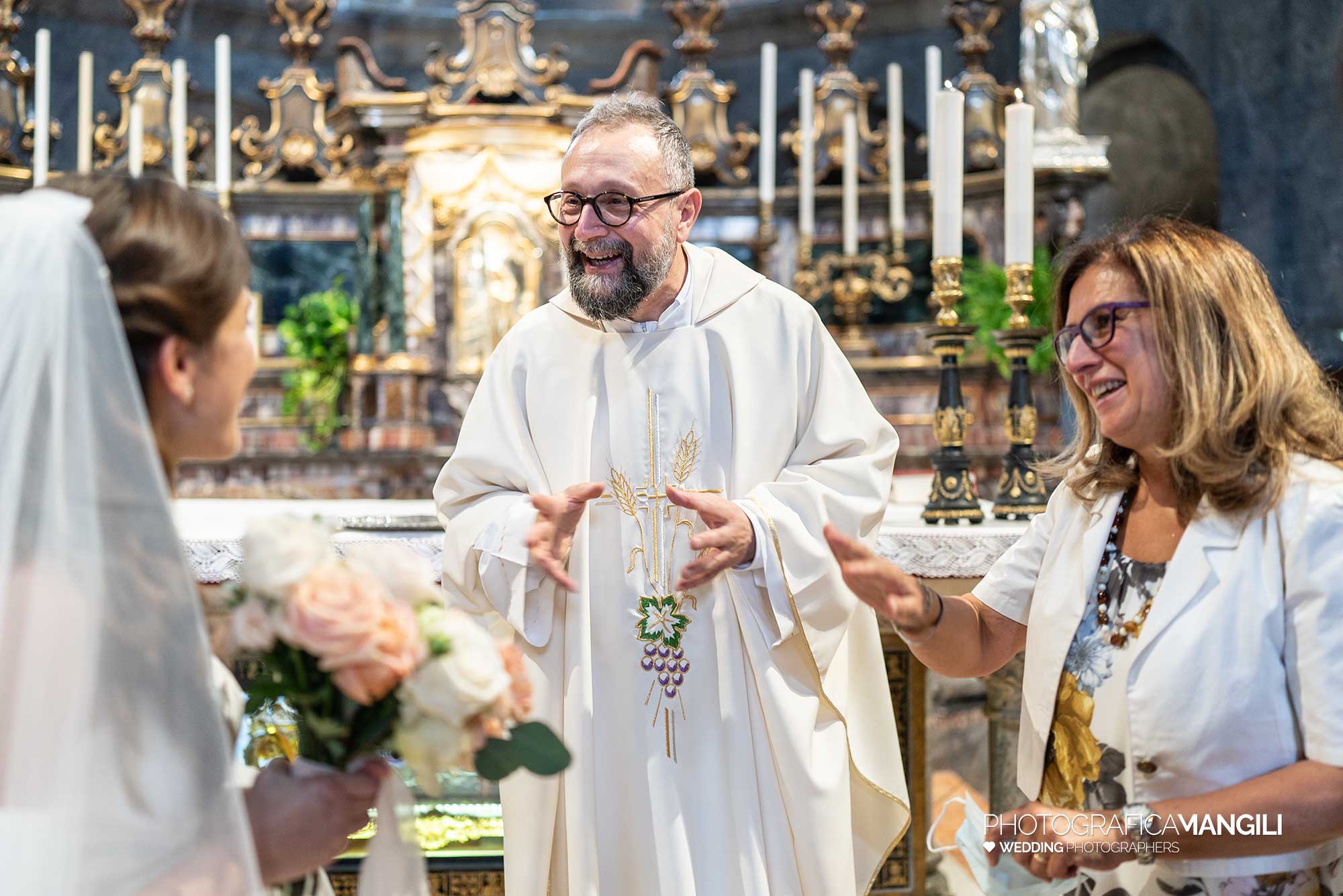 028 reportage foto matrimonio wedding sposi ritratti basilica cerimonia como 028 reportage foto matrimonio wedding sposi ritratti basilica cerimonia como