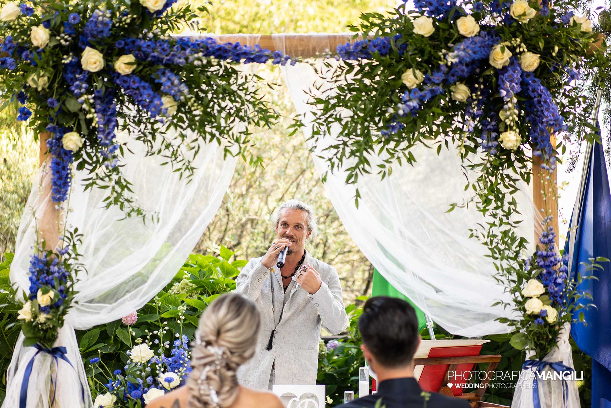 029 fotografo matrimonio reportage wedding sposi rito civile castello rossino calolziocorte lecco lago 029 fotografo matrimonio reportage wedding sposi rito civile castello rossino calolziocorte lecco lago