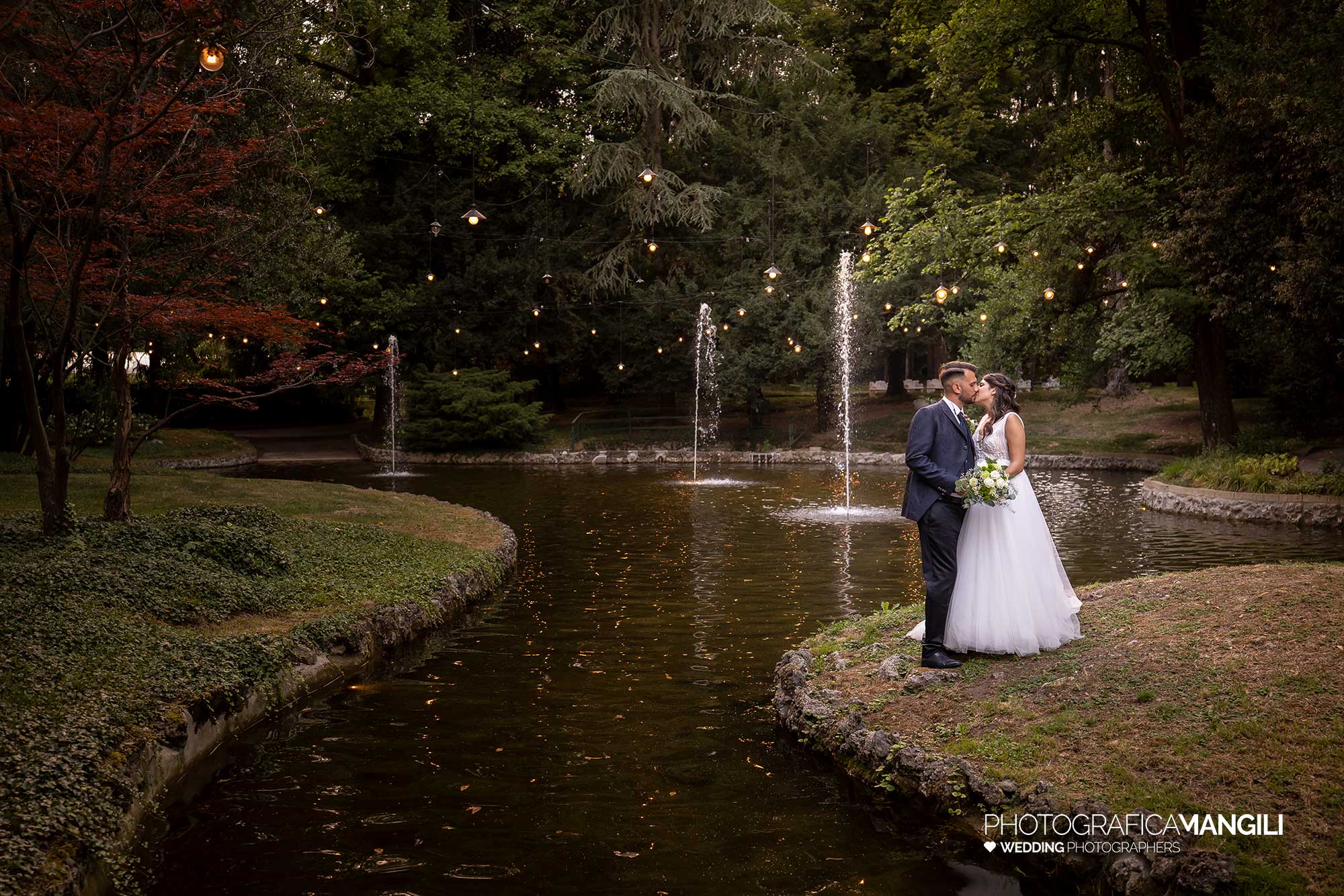 030 fotografo matrimonio reportage wedding sposi ritratti laghetto villa acquaroli carvico bergamo 030 fotografo matrimonio reportage wedding sposi ritratti laghetto villa acquaroli carvico bergamo