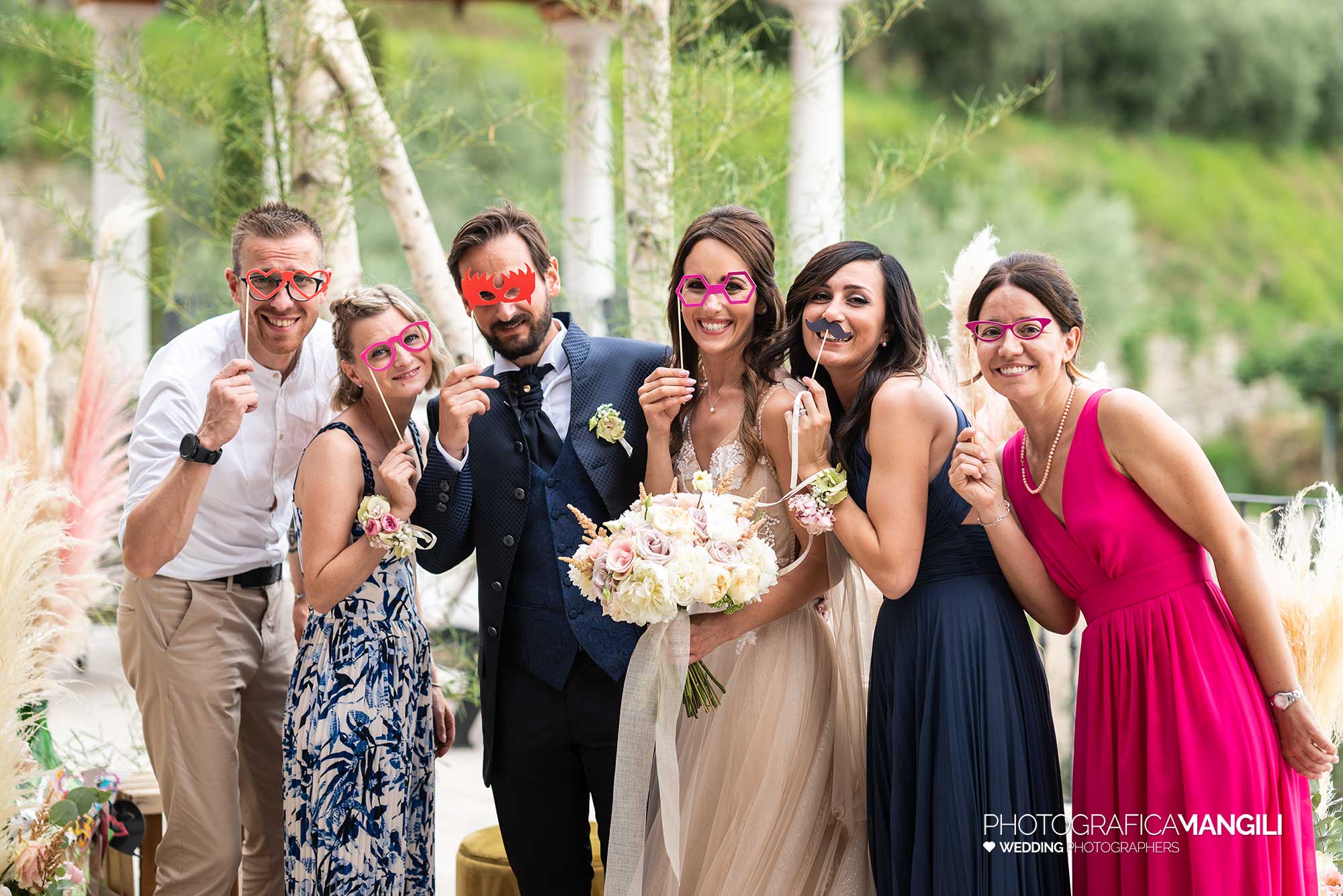 030 reportage foto matrimonio wedding ritratto sposi amici le cantorie gussago brescia 030 reportage foto matrimonio wedding ritratto sposi amici le cantorie gussago brescia