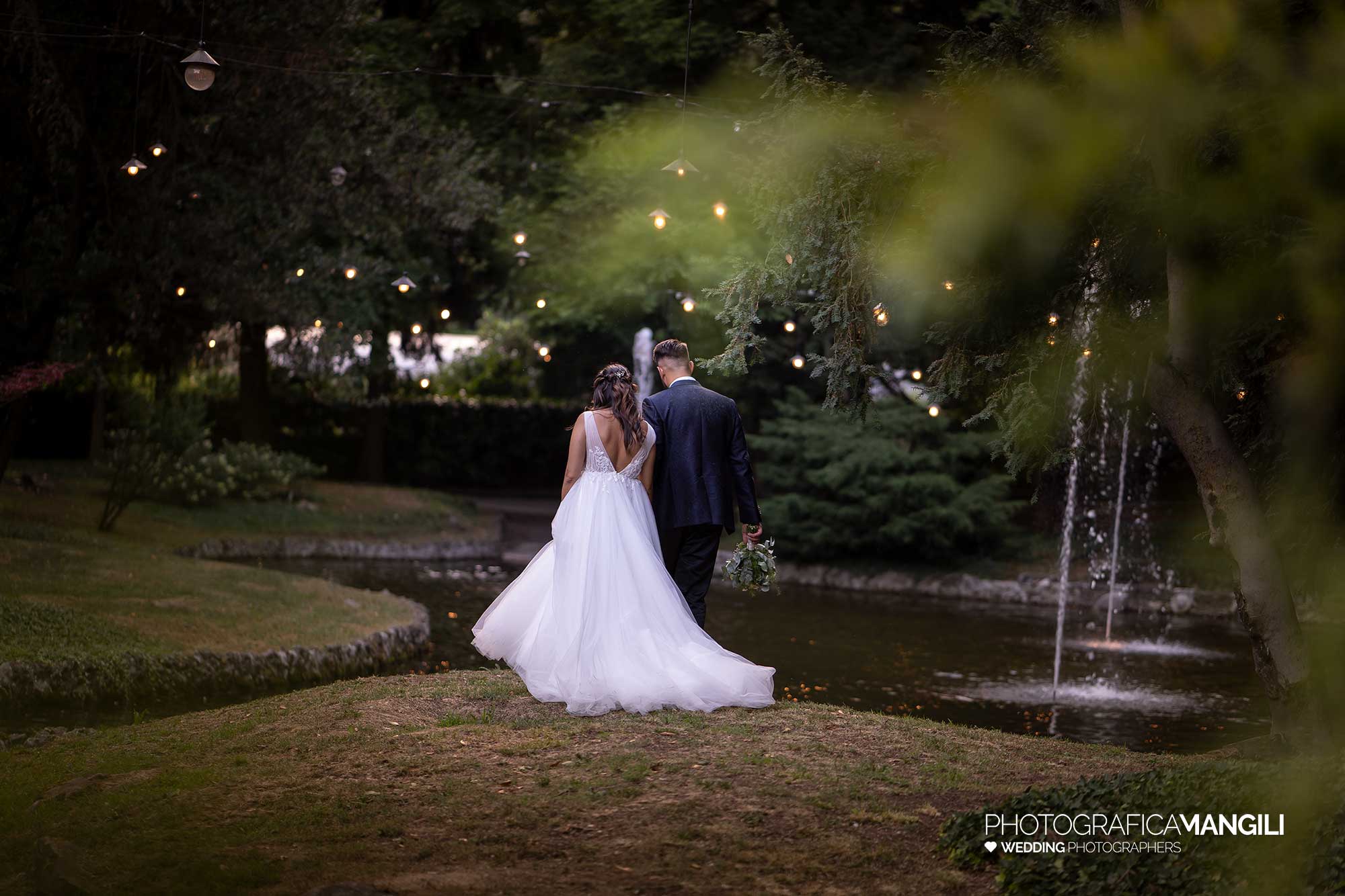 031 fotografo matrimonio reportage wedding sposi ritratti laghetto villa acquaroli carvico bergamo 031 fotografo matrimonio reportage wedding sposi ritratti laghetto villa acquaroli carvico bergamo