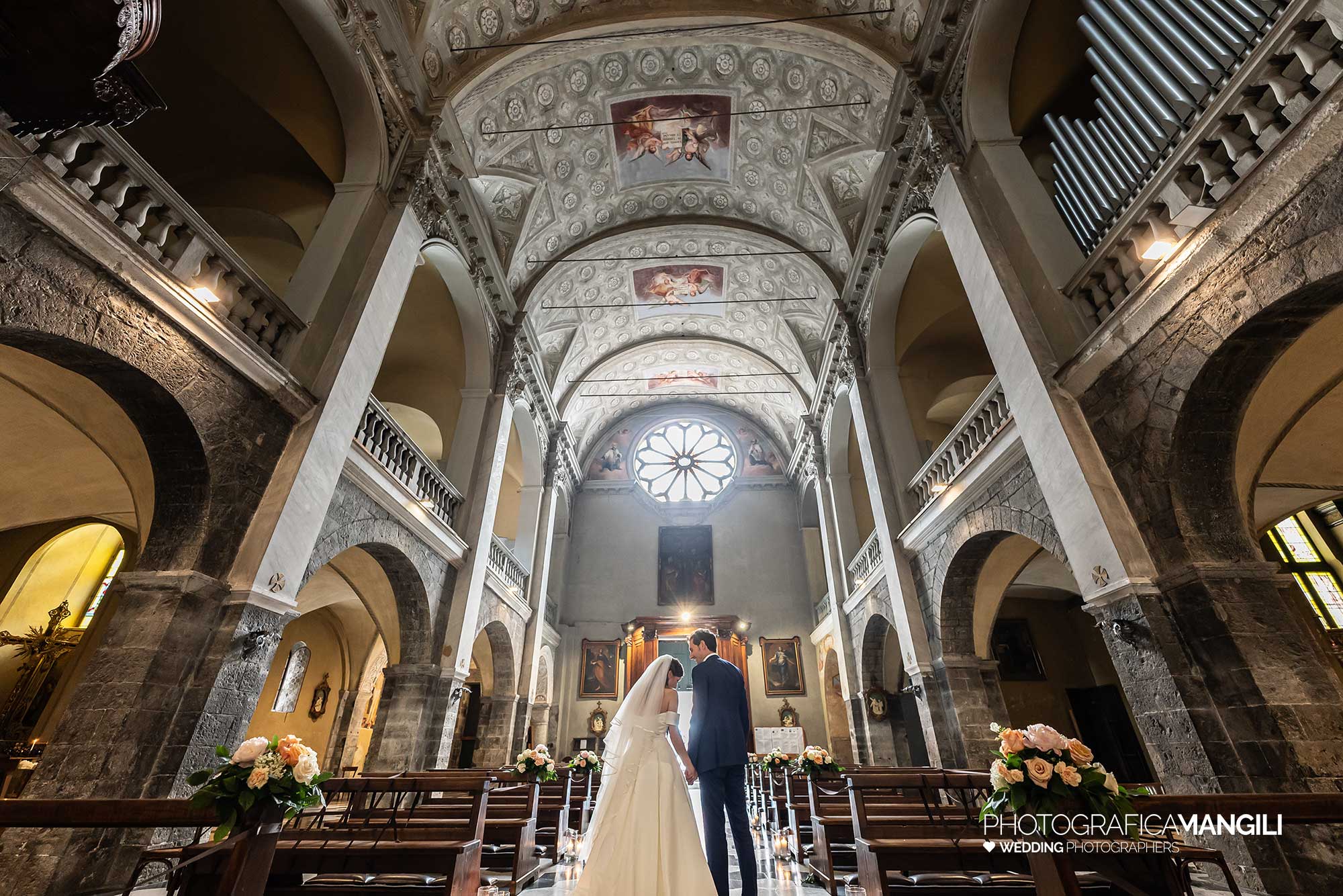 031 reportage foto matrimonio wedding sposi ritratti uscita basilica cerimonia como 031 reportage foto matrimonio wedding sposi ritratti uscita basilica cerimonia como