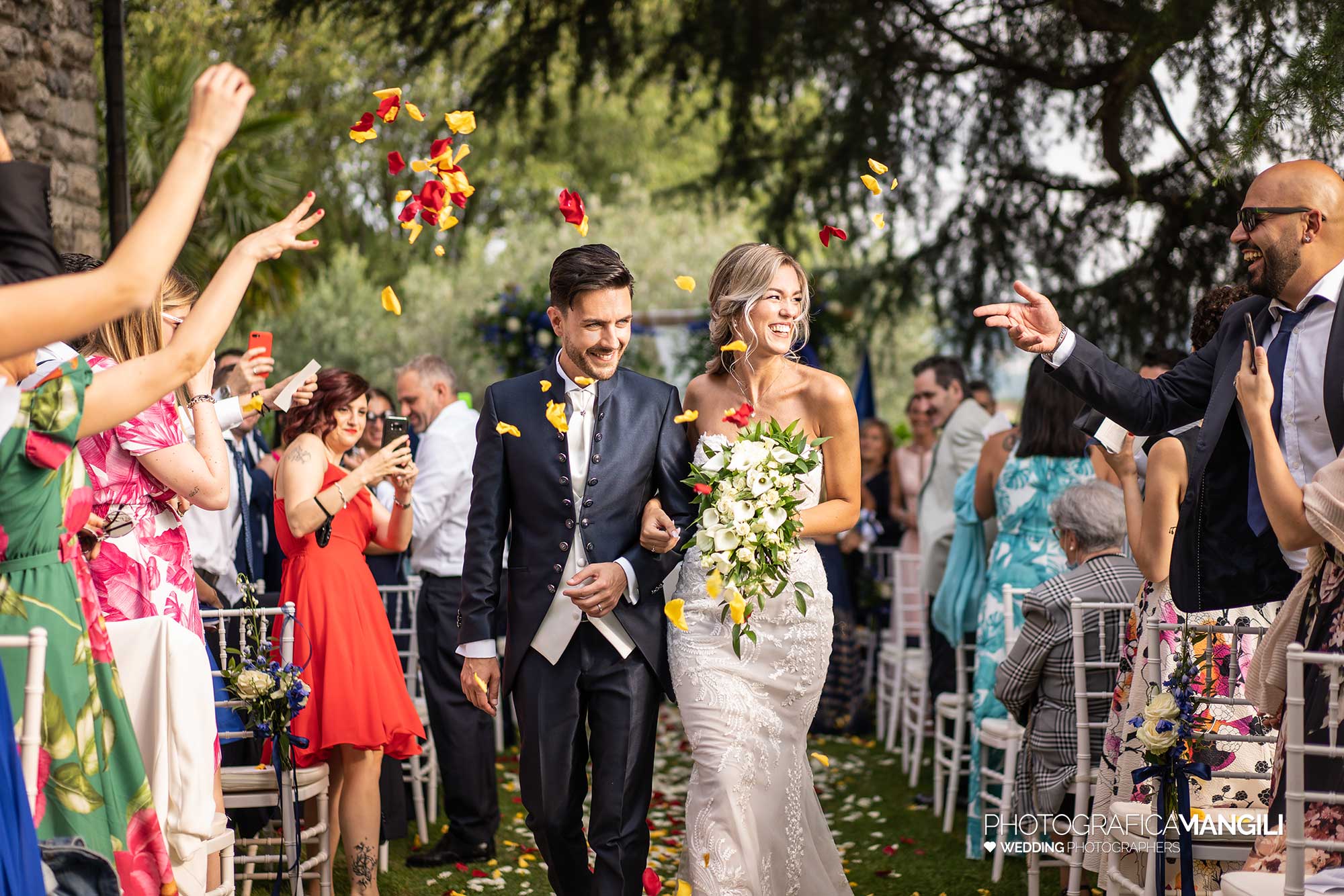 033 fotografo matrimonio reportage wedding sposi rito civile castello rossino calolziocorte lecco lago 033 fotografo matrimonio reportage wedding sposi rito civile castello rossino calolziocorte lecco lago