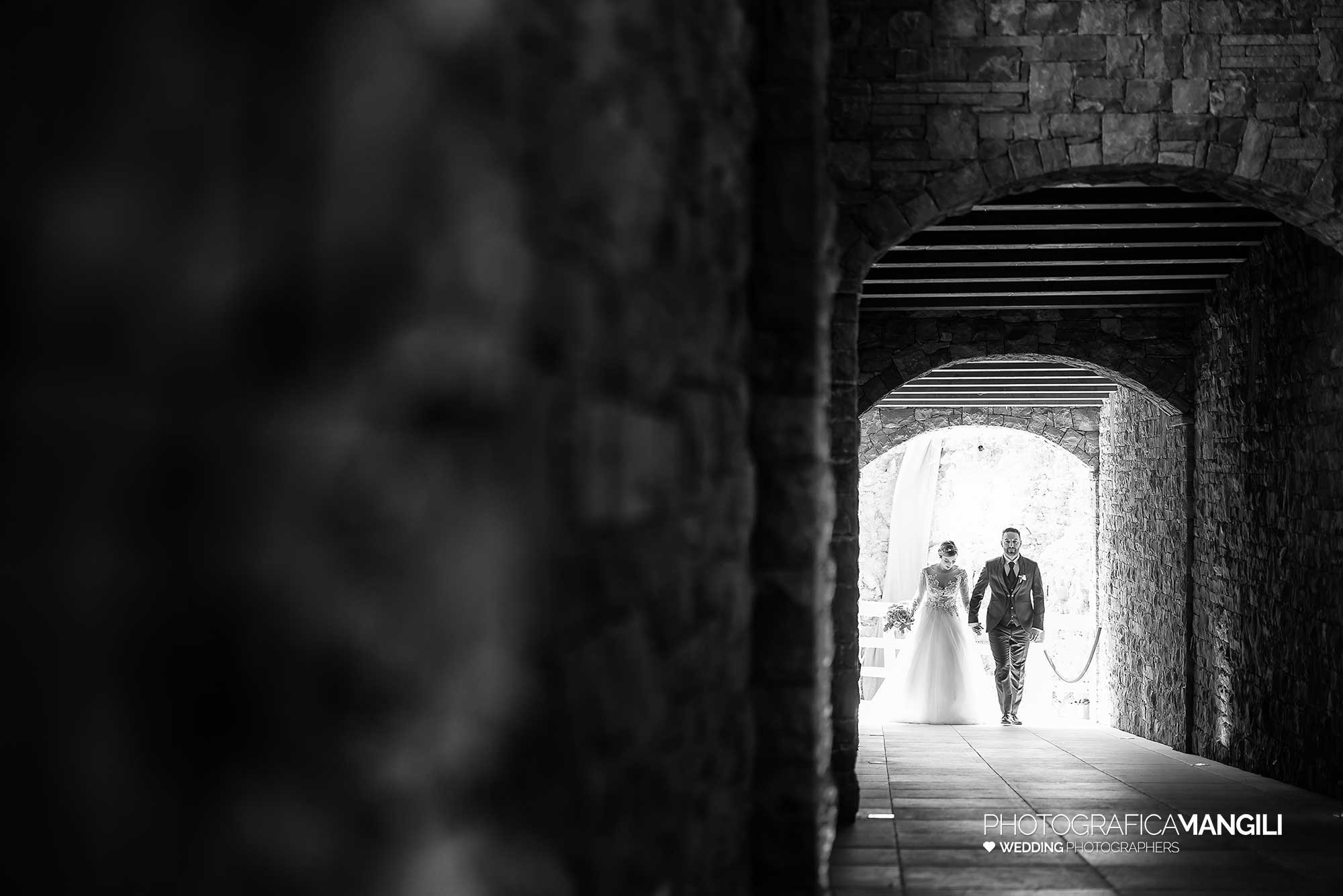 034 fotografo matrimonio reportage wedding ritratto sposi ingresso le cantorie gussago brescia 034 fotografo matrimonio reportage wedding ritratto sposi ingresso le cantorie gussago brescia