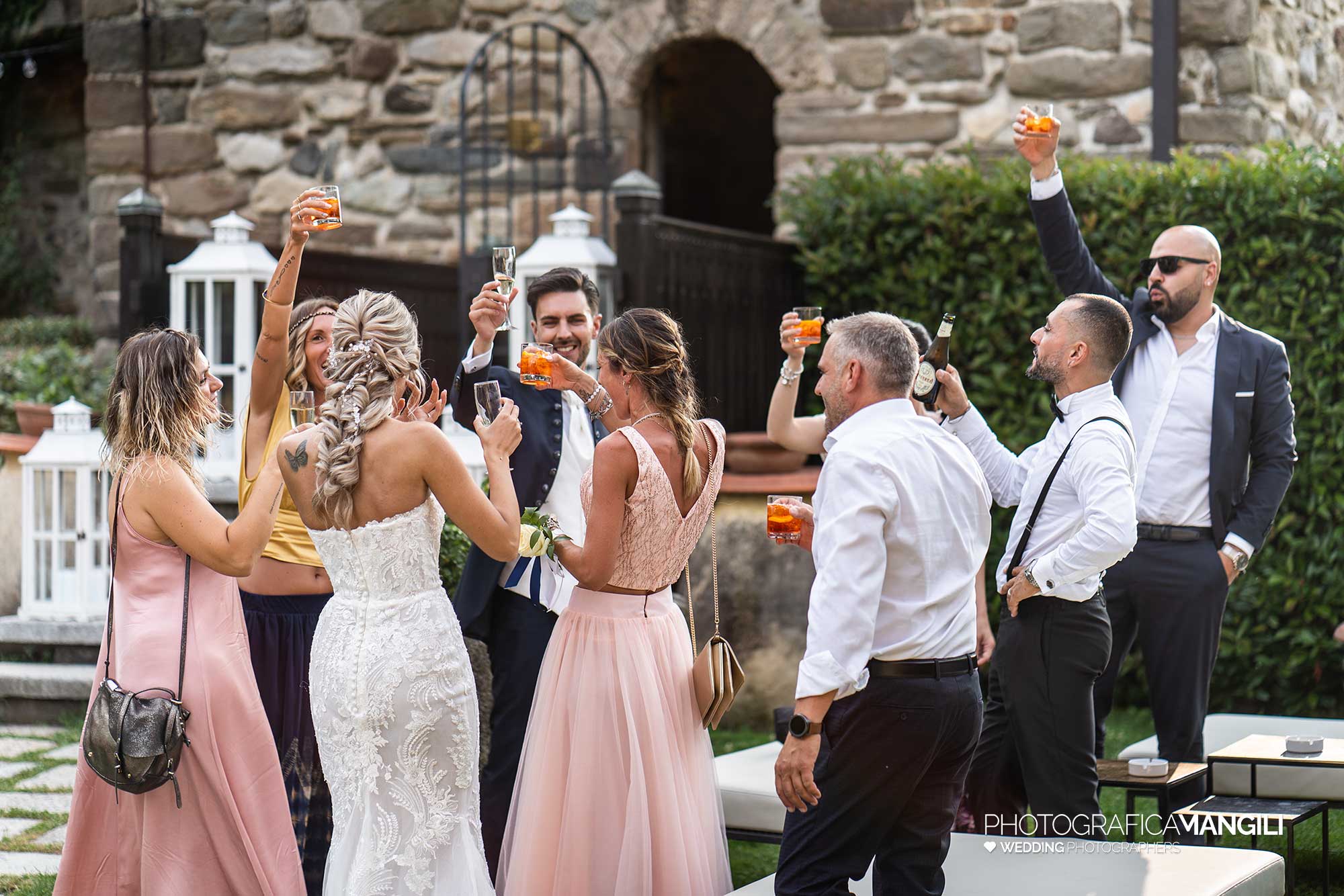 034 fotografo matrimonio reportage wedding sposi amici castello rossino calolziocorte lecco lago 034 fotografo matrimonio reportage wedding sposi amici castello rossino calolziocorte lecco lago