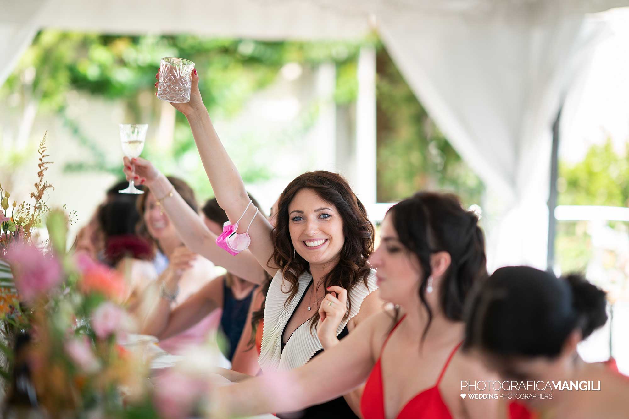 036 fotografo matrimonio reportage wedding sposi ritratti lago brindisi villa geno como 036 fotografo matrimonio reportage wedding sposi ritratti lago brindisi villa geno como