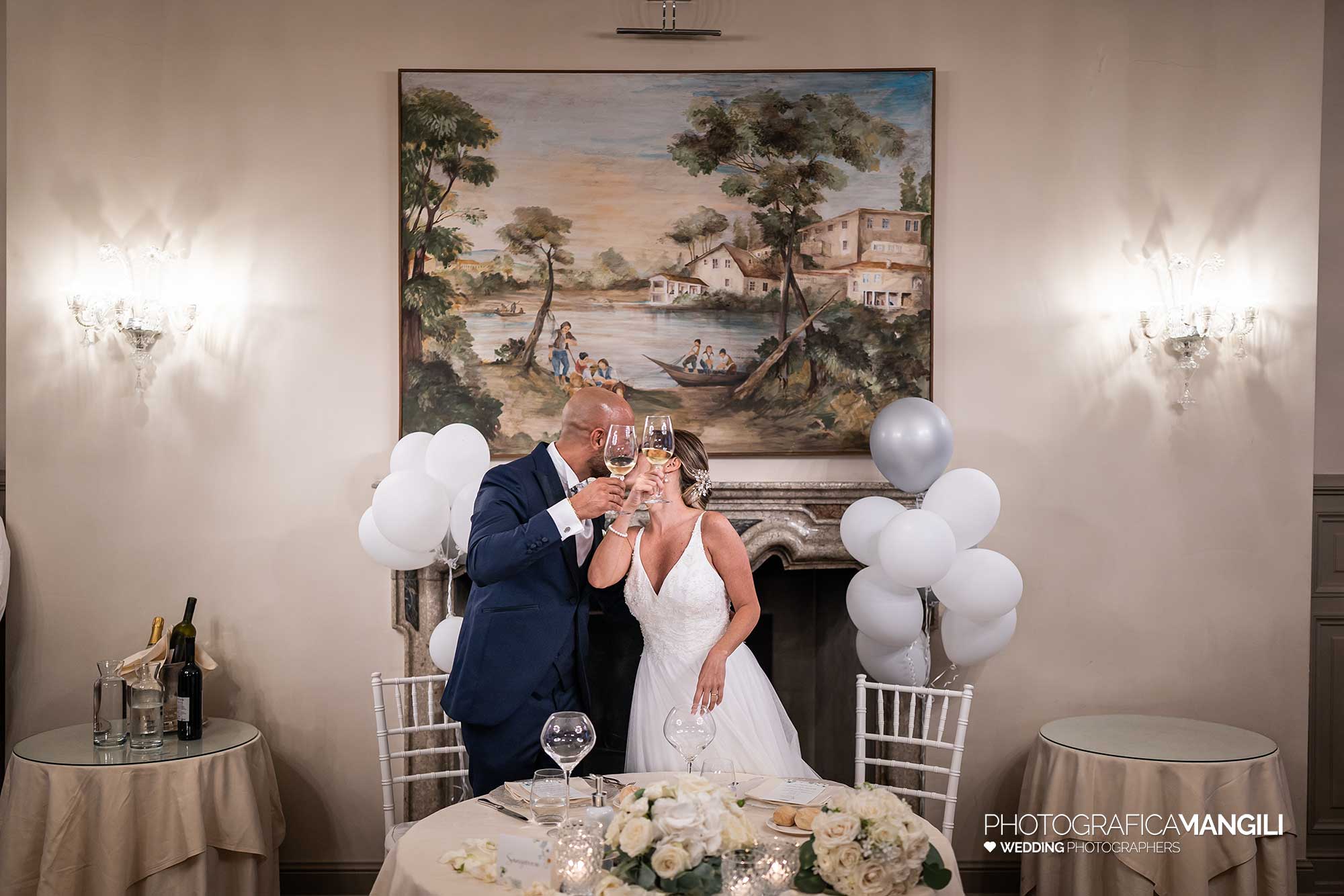 036 fotografo matrimonio reportage wedding sposi ritratto brindisi villa acquaroli carvico bergamo 036 fotografo matrimonio reportage wedding sposi ritratto brindisi villa acquaroli carvico bergamo