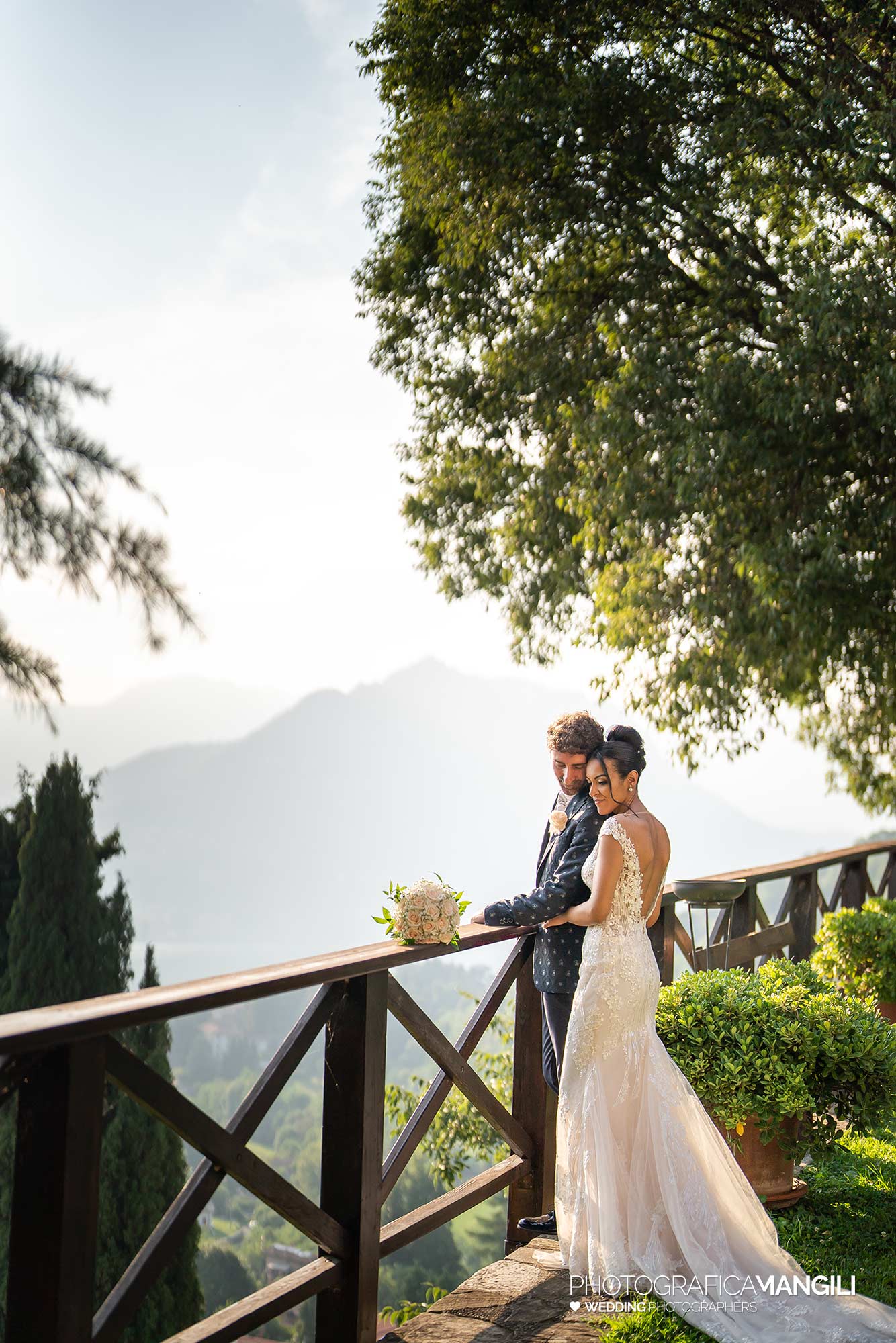 041 fotografo matrimonio reportage wedding sposi ritratto castello rossino calolziocorte lecco lago como 041 fotografo matrimonio reportage wedding sposi ritratto castello rossino calolziocorte lecco lago como