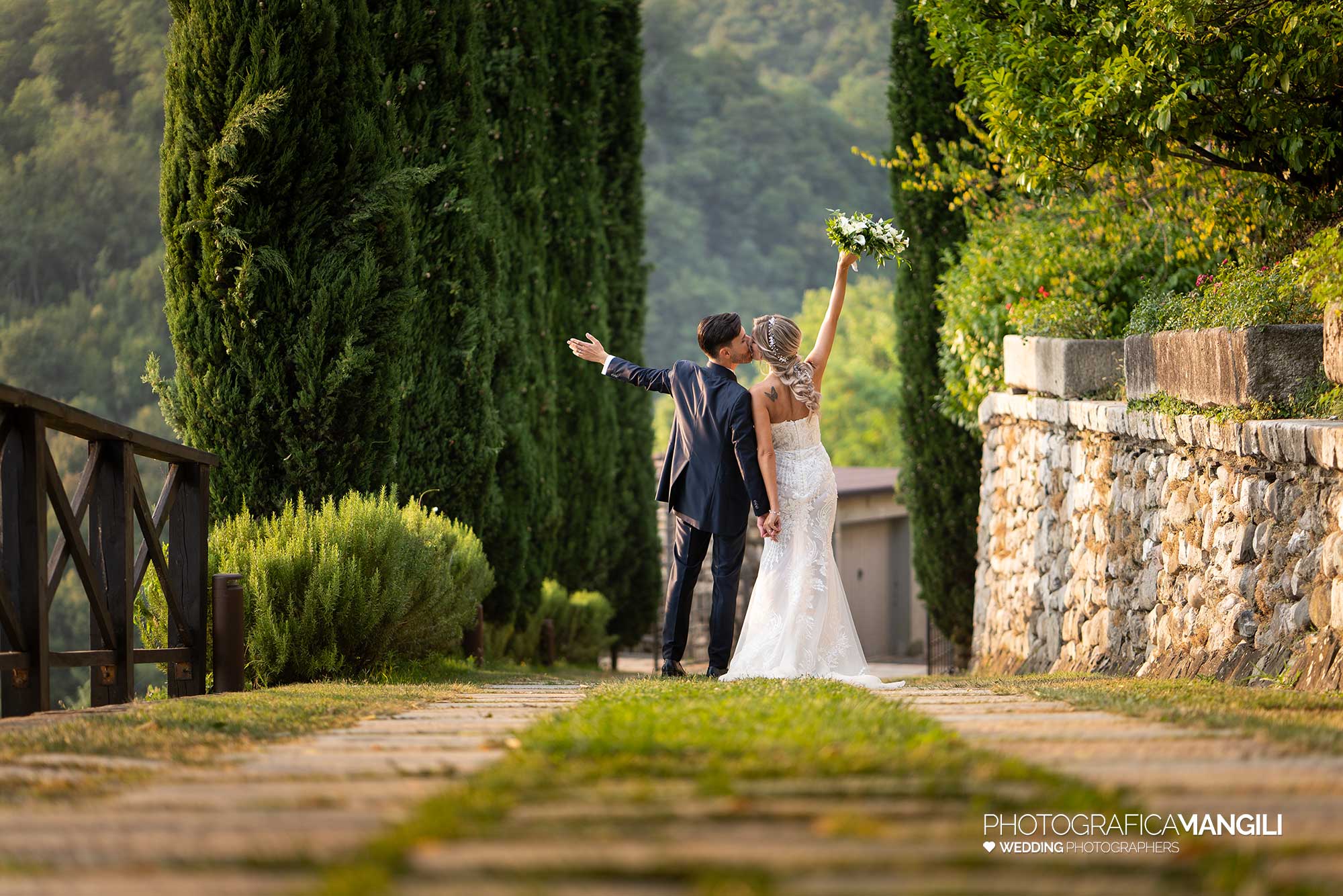 044 fotografo matrimonio reportage wedding sposi ritratto romantico castello rossino calolziocorte lecco lago 044 fotografo matrimonio reportage wedding sposi ritratto romantico castello rossino calolziocorte lecco lago