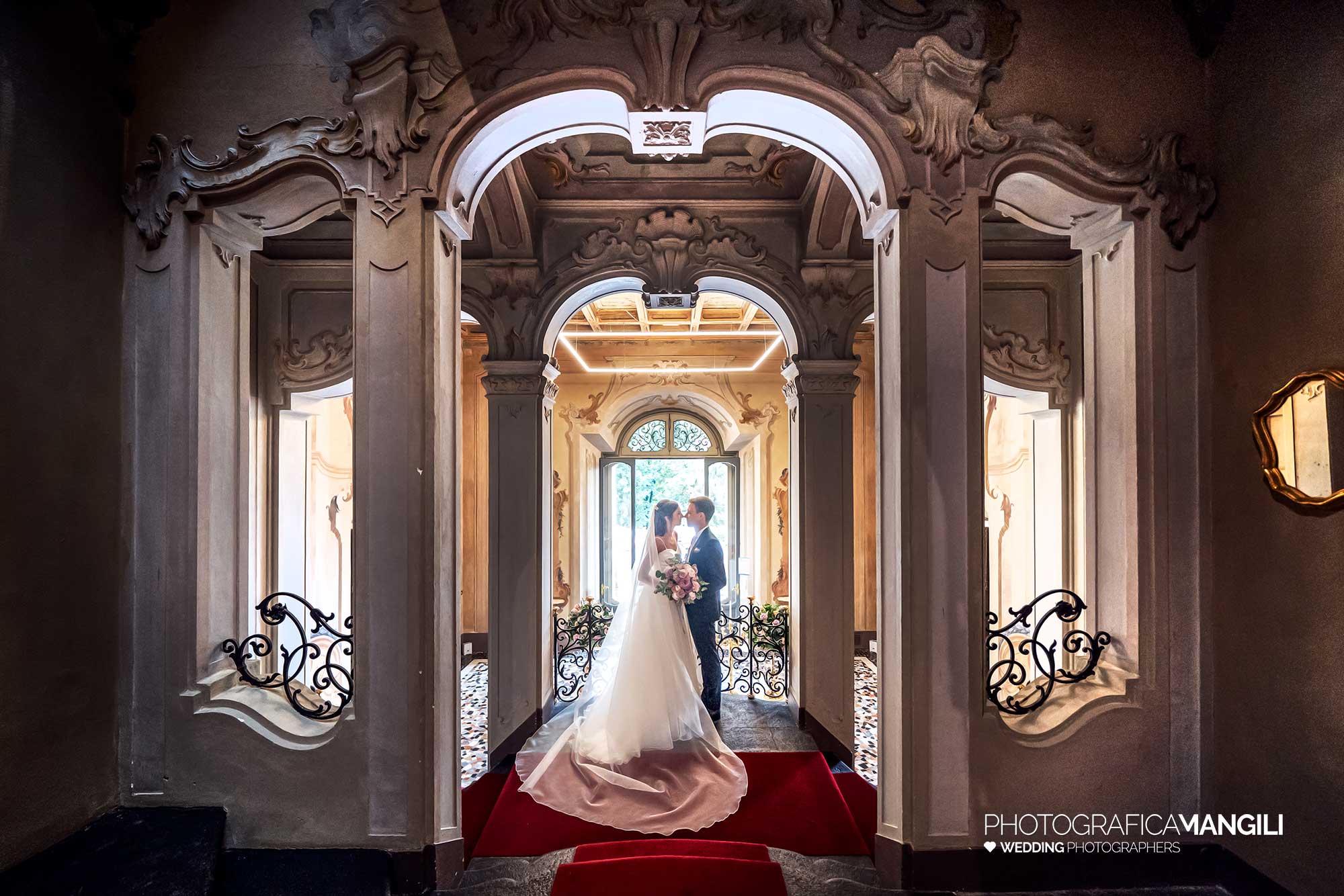 045 fotografo matrimonio reportage wedding ritratto sposi villa esengrini montalbano varese 045 fotografo matrimonio reportage wedding ritratto sposi villa esengrini montalbano varese