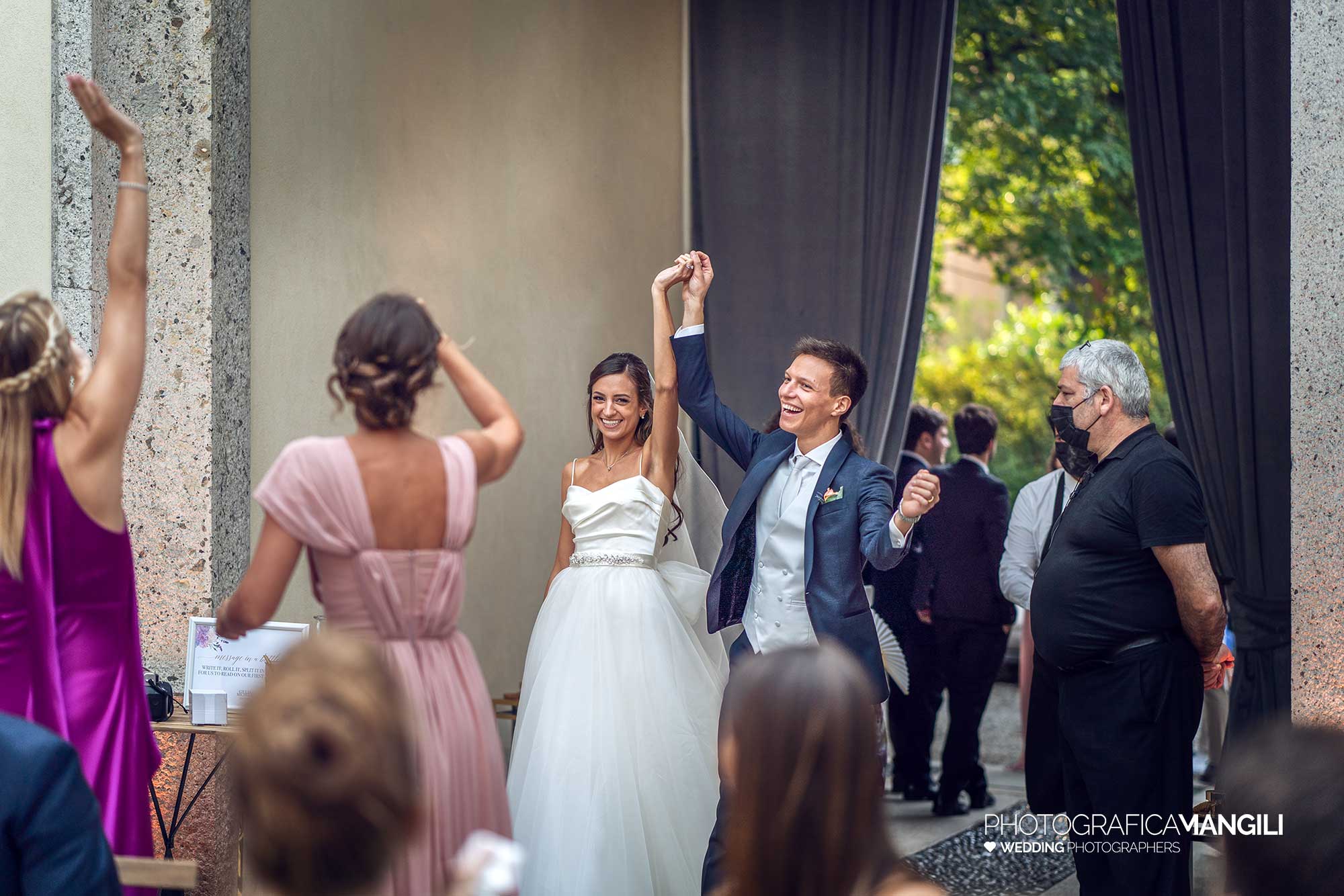 046 fotografo matrimonio reportage wedding ritratto sposi villa esengrini montalbano varese 046 fotografo matrimonio reportage wedding ritratto sposi villa esengrini montalbano varese