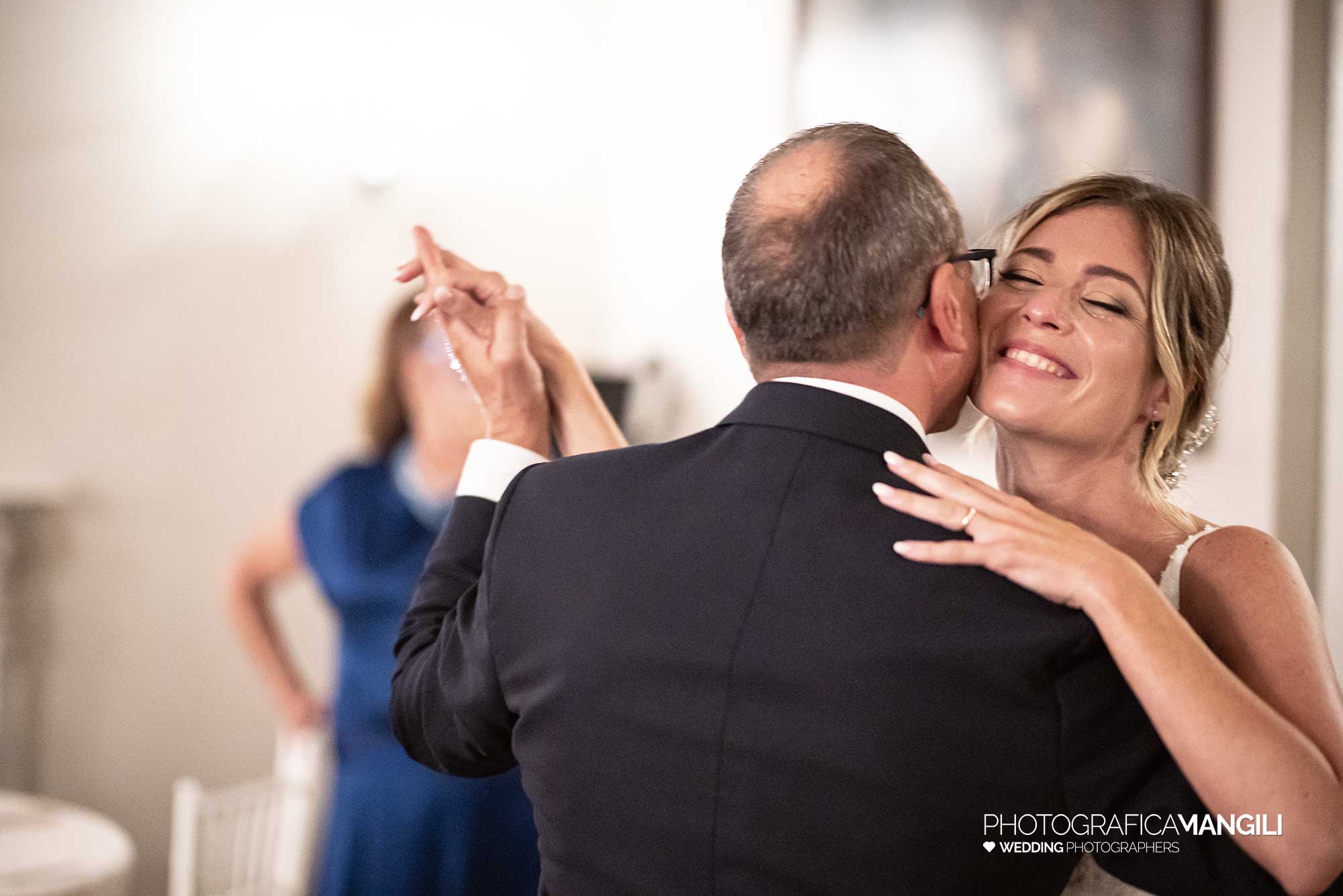 047 fotografo matrimonio reportage wedding sposi ritratto ballo villa acquaroli carvico bergamo 047 fotografo matrimonio reportage wedding sposi ritratto ballo villa acquaroli carvico bergamo