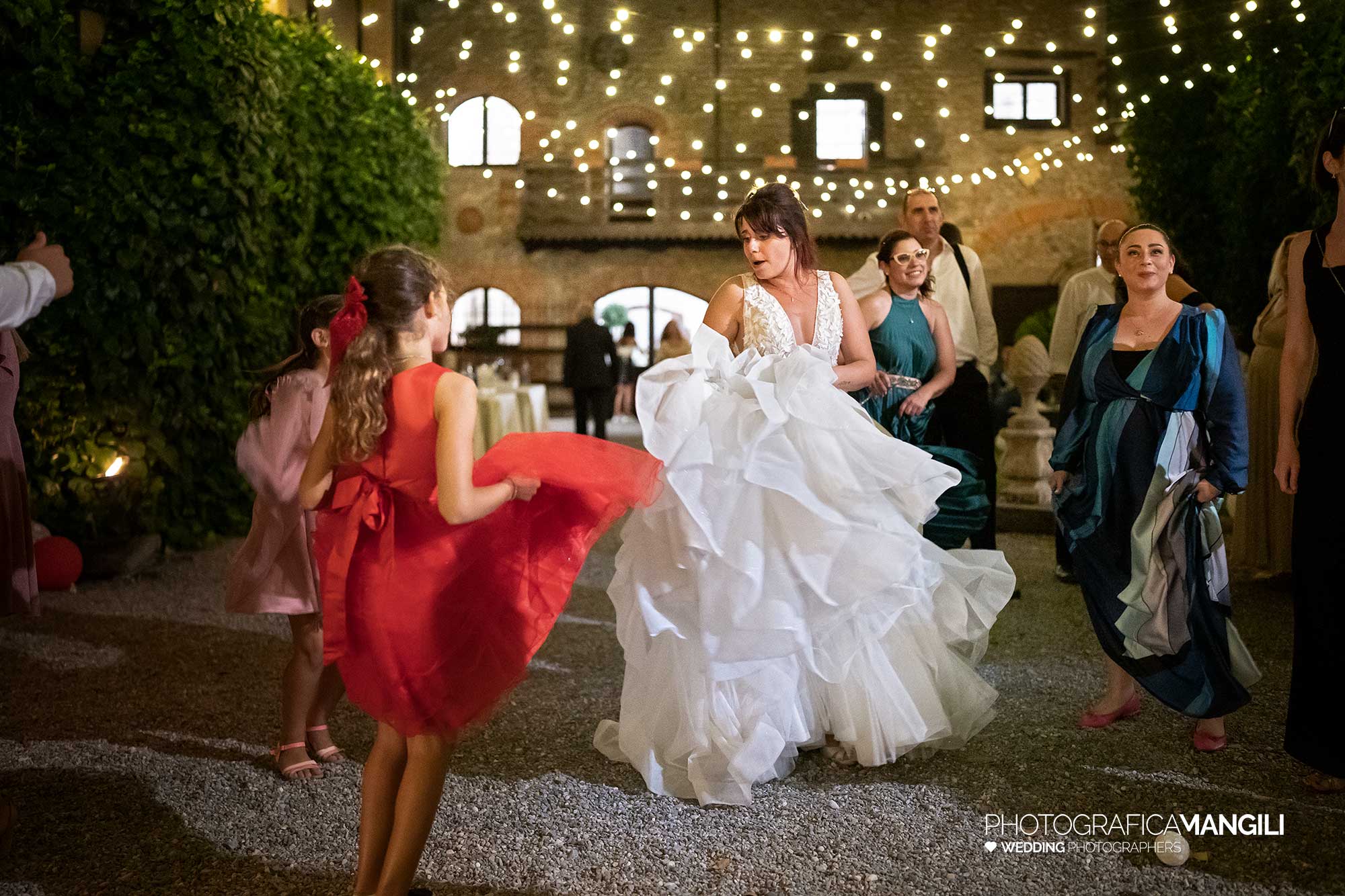 049 reportage foto matrimonio wedding ritratto sposi castello marigolda curno bergamo 049 reportage foto matrimonio wedding ritratto sposi castello marigolda curno bergamo