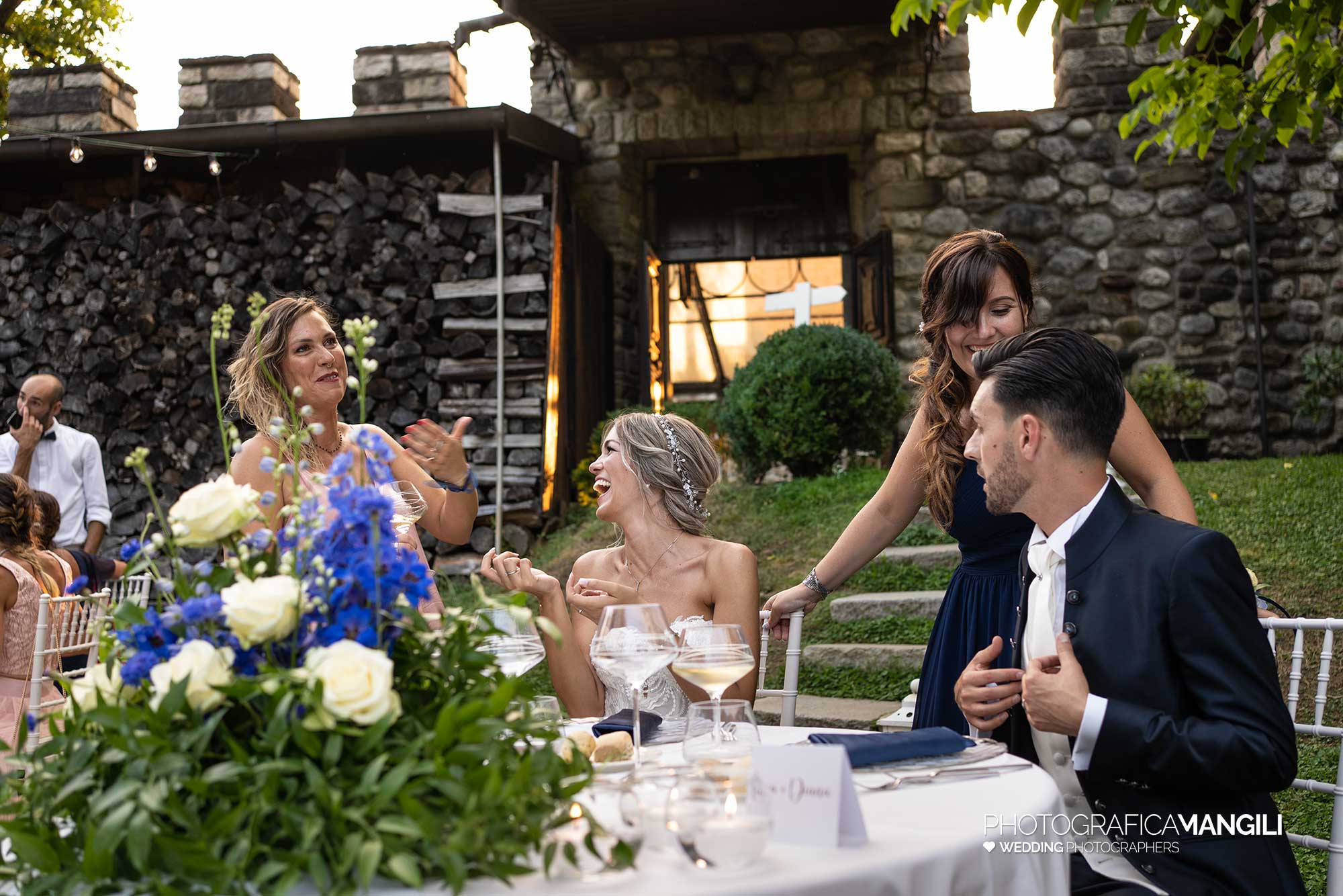 050 fotografo matrimonio reportage wedding sposi festa amici cena castello rossino calolziocorte lecco lago 050 fotografo matrimonio reportage wedding sposi festa amici cena castello rossino calolziocorte lecco lago