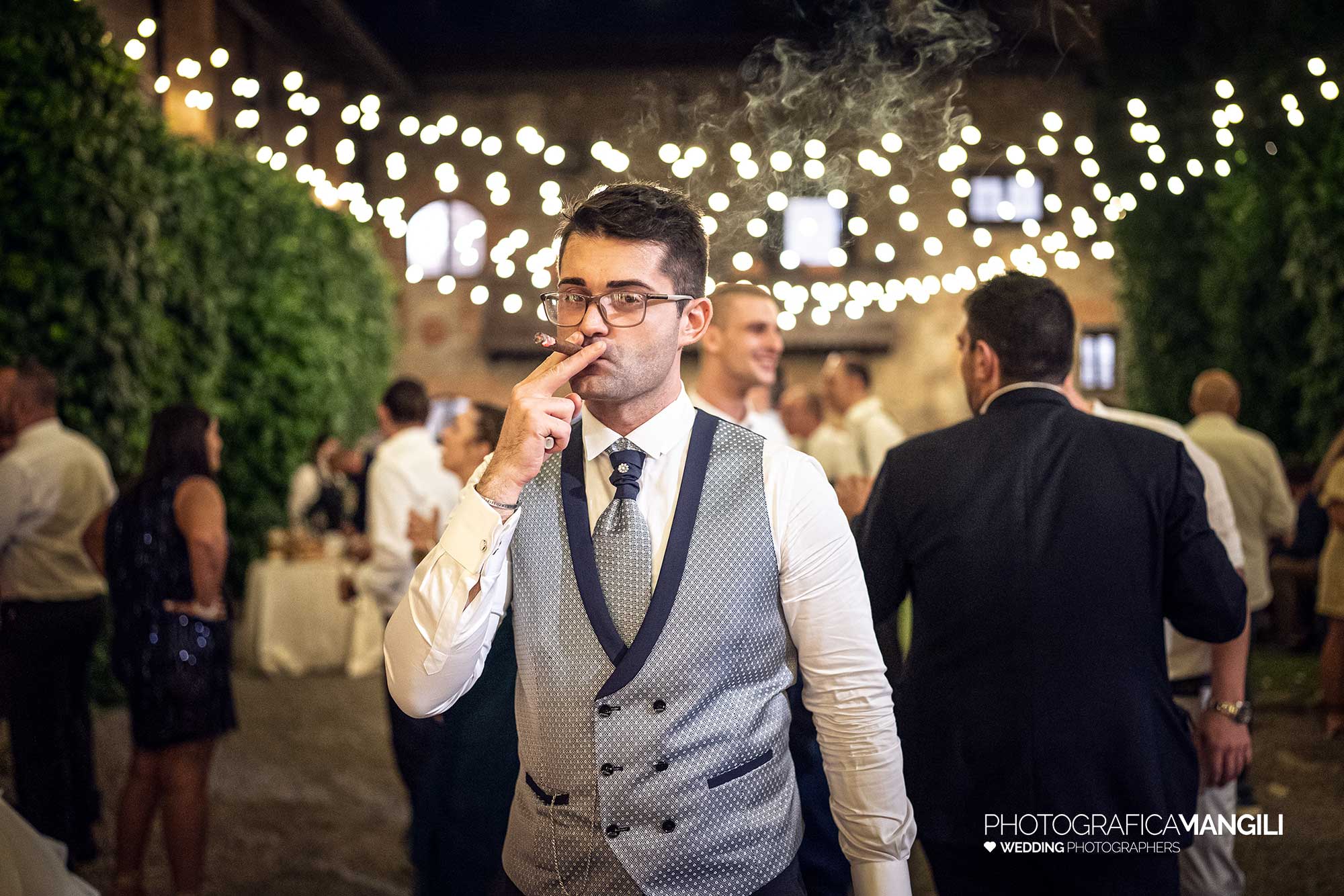 051 reportage foto matrimonio wedding ritratto sposo sigaro castello marigolda curno bergamo 051 reportage foto matrimonio wedding ritratto sposo sigaro castello marigolda curno bergamo