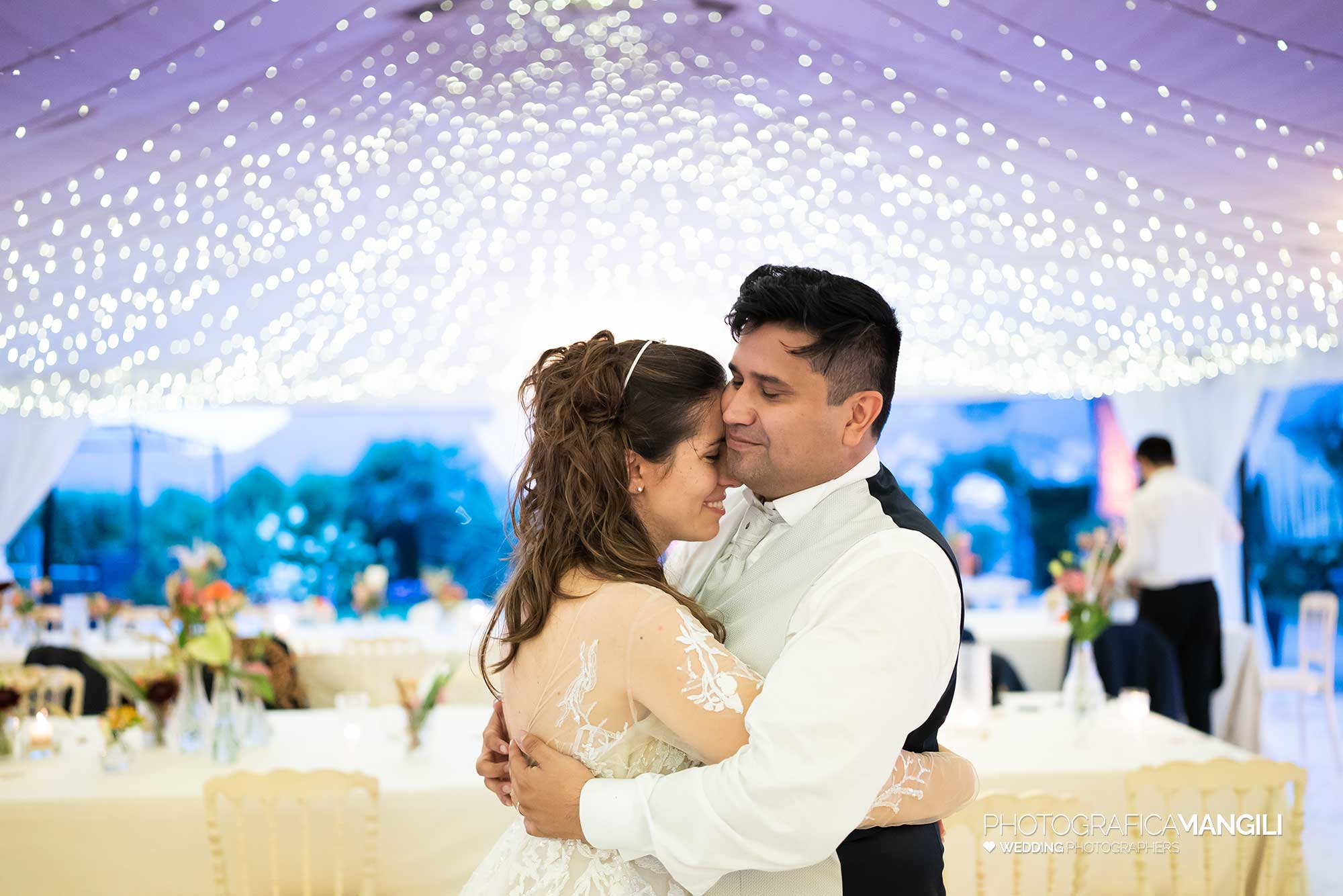 052 fotografo matrimonio reportage wedding sposi ritratti lago ballo villa geno como 052 fotografo matrimonio reportage wedding sposi ritratti lago ballo villa geno como