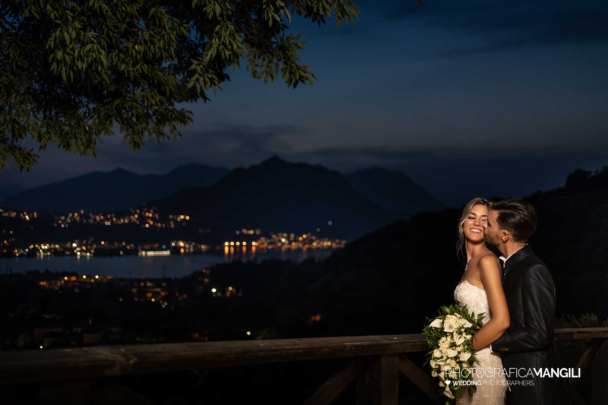 055 fotografo matrimonio reportage wedding sposi ritratto romantico castello rossino calolziocorte lecco lago 055 fotografo matrimonio reportage wedding sposi ritratto romantico castello rossino calolziocorte lecco lago