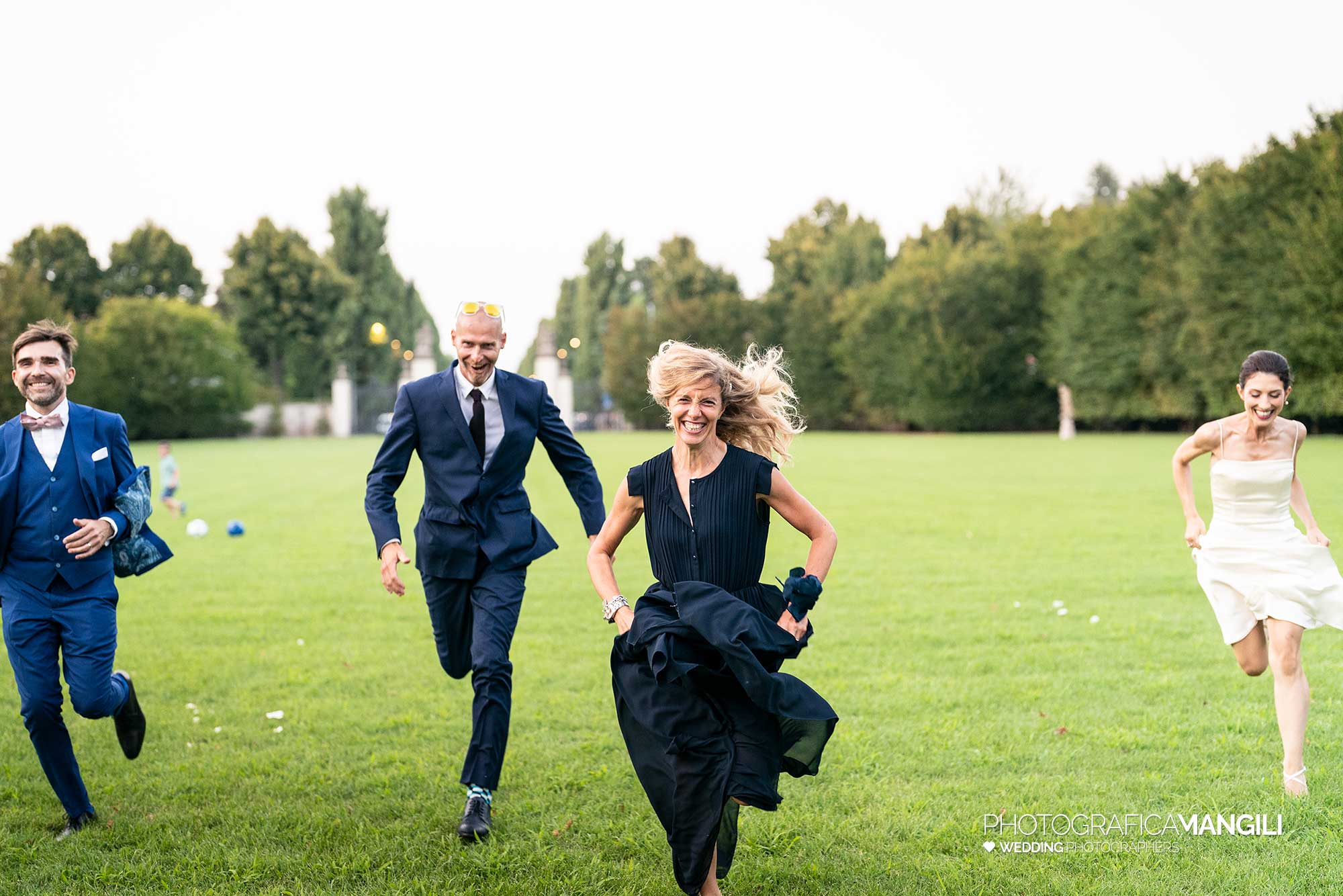 057 fotografo matrimonio reportage ritratto wedding sposi amici invitati villa borromeo cassano d adda milano 057 fotografo matrimonio reportage ritratto wedding sposi amici invitati villa borromeo cassano d adda milano